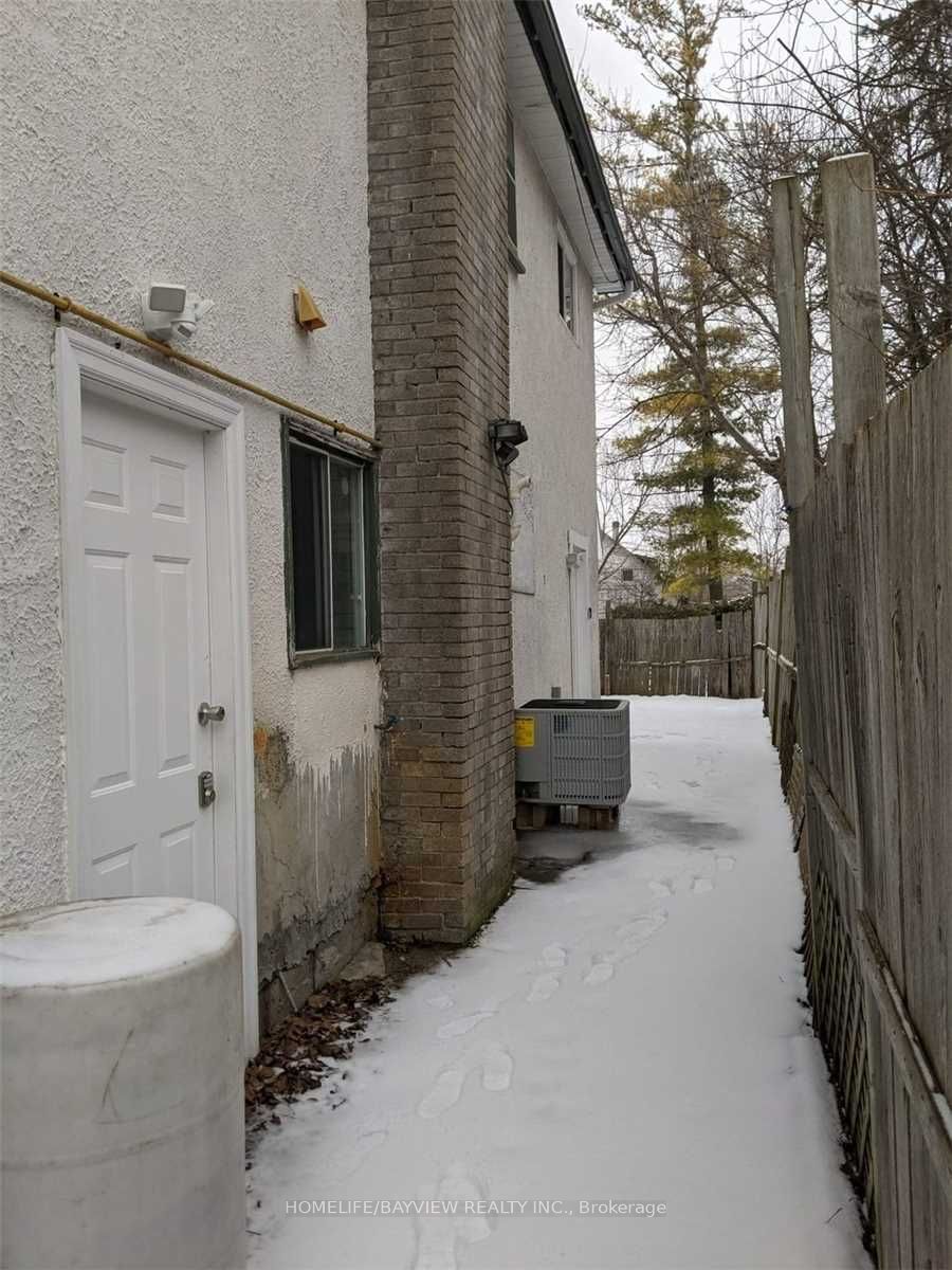 9 Bridge Street Property Photo 13