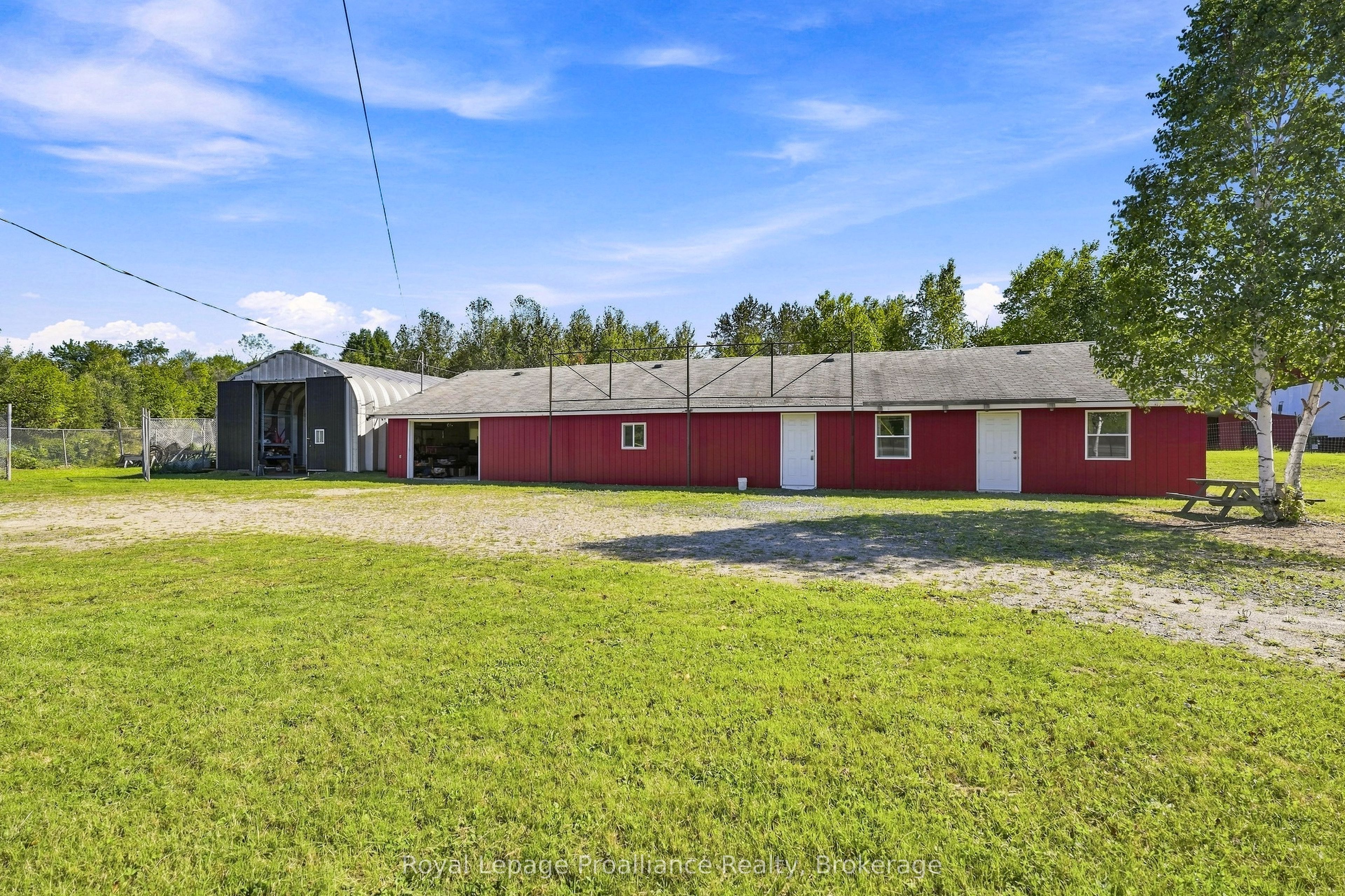 12541 Highway 41 Property Photo 4
