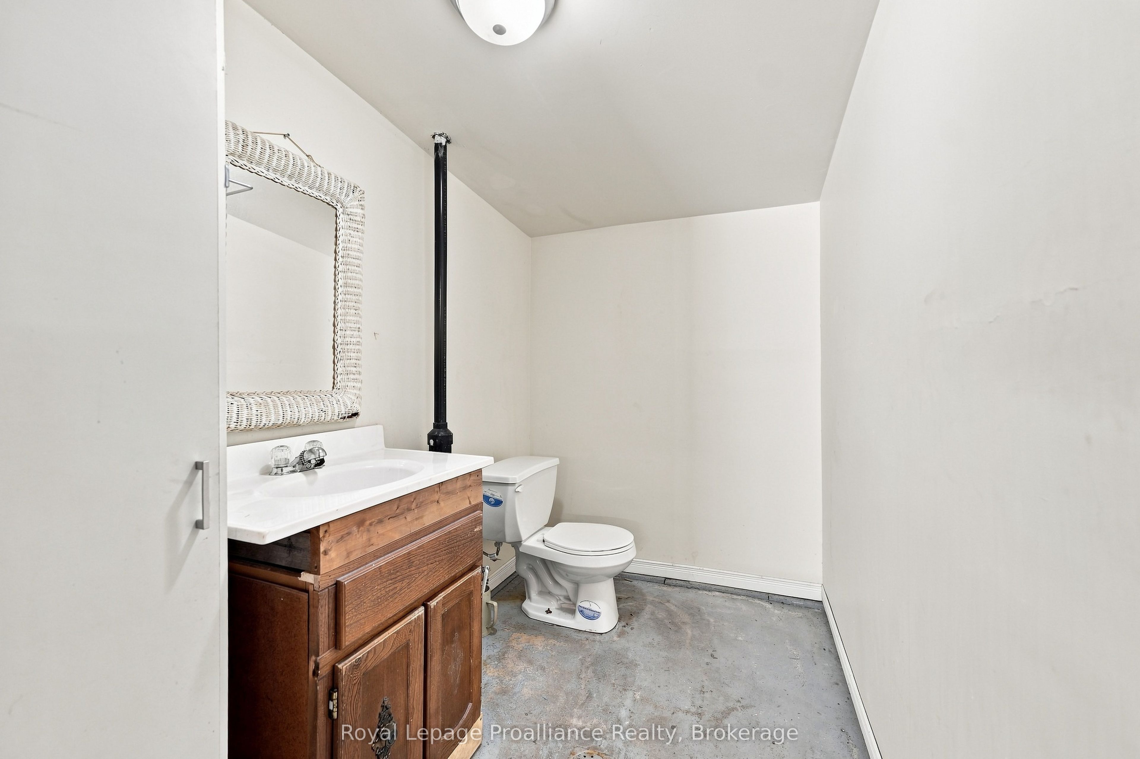 12541 Highway 41 Property Photo 31