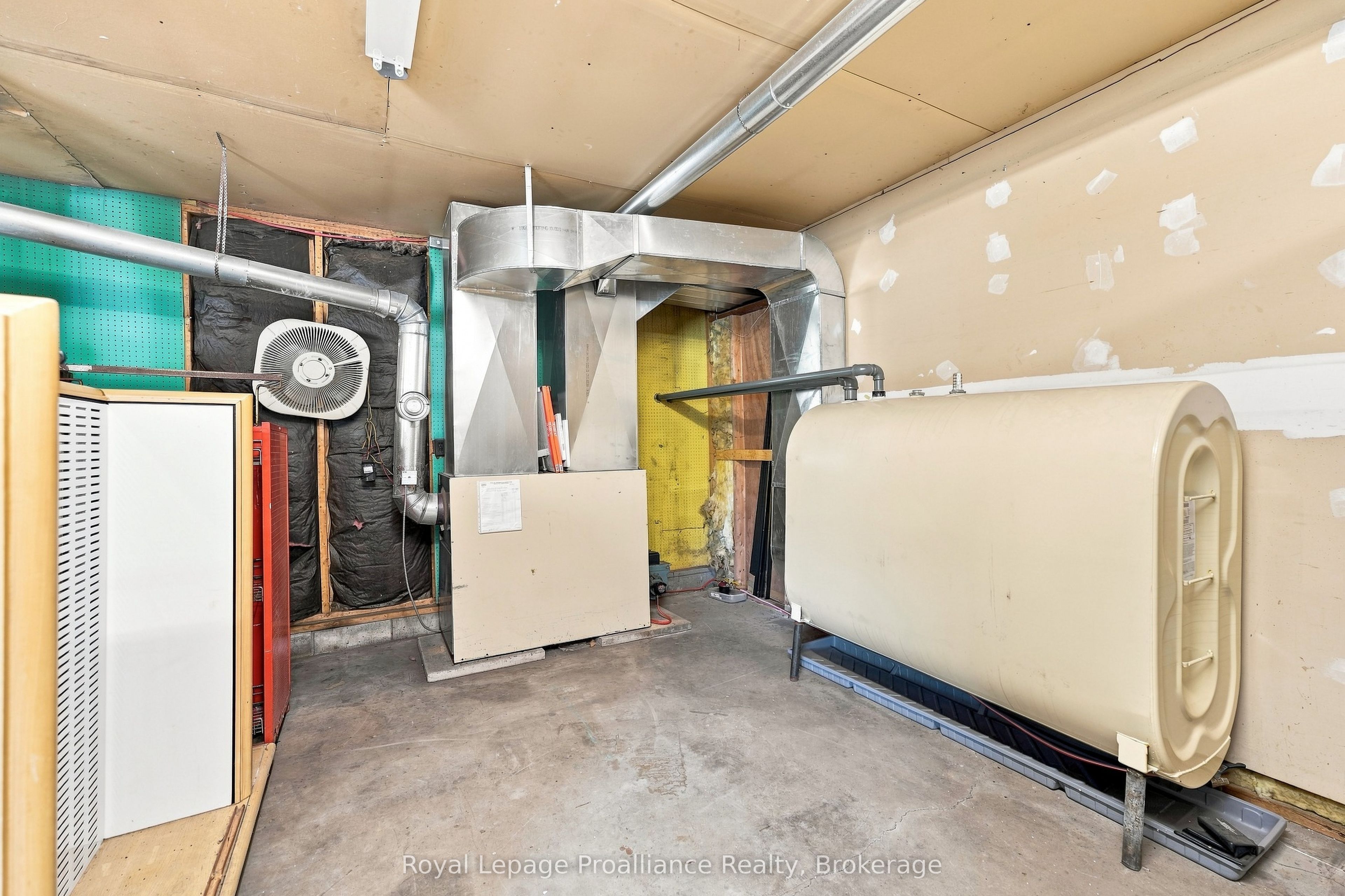 12541 Highway 41 Property Photo 37