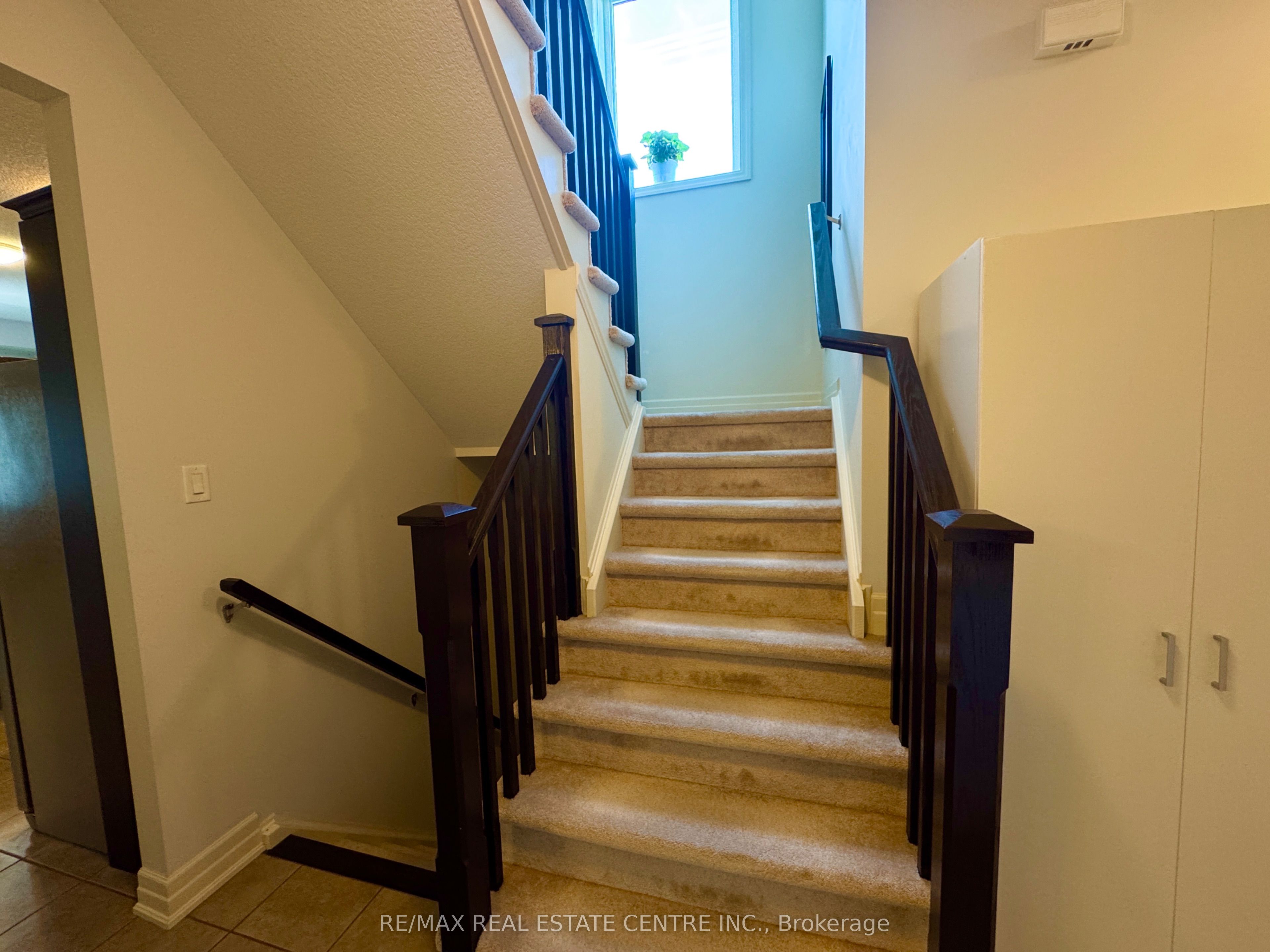 32 Hodgson Drive Property Photo 7
