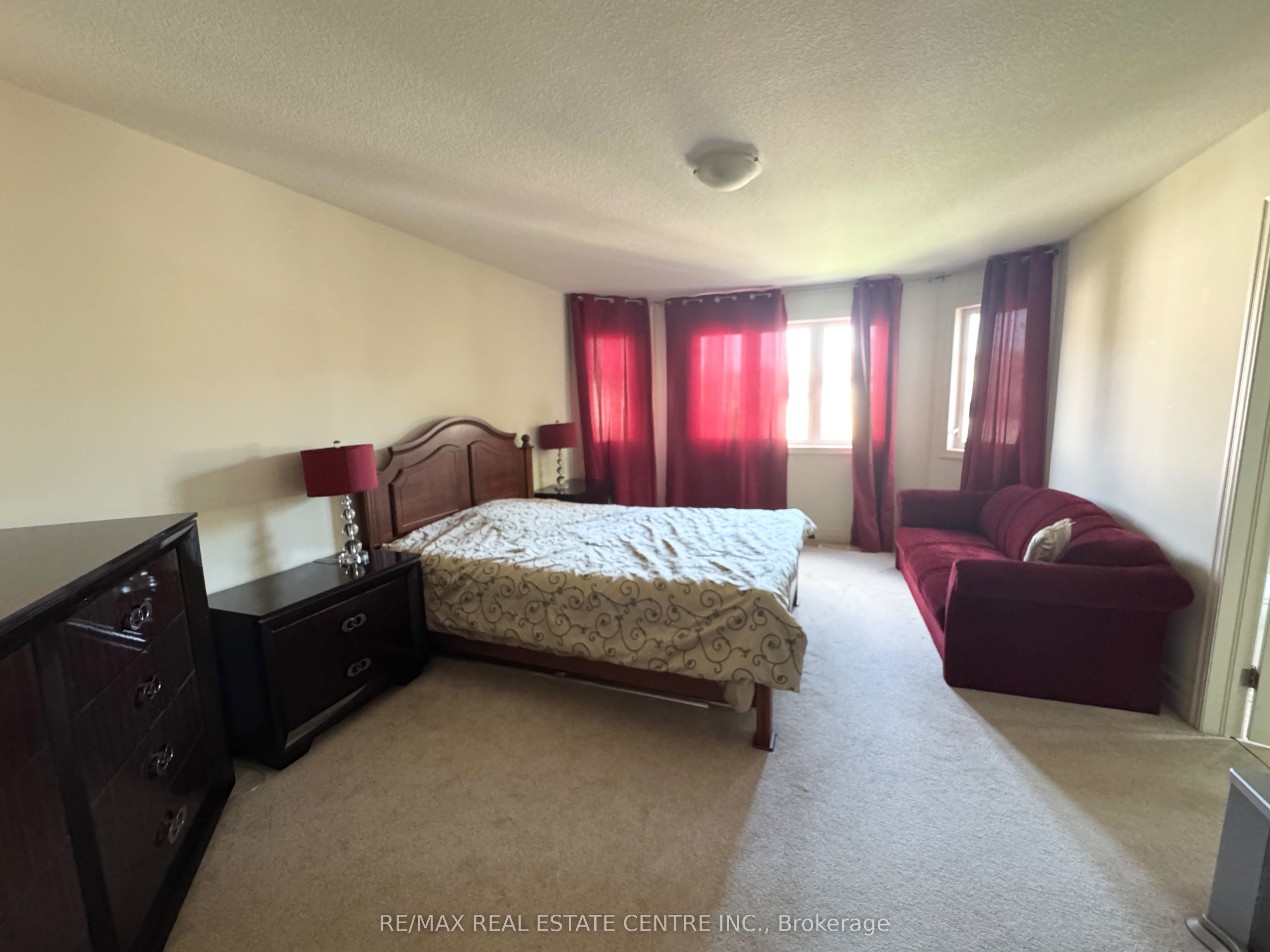 32 Hodgson Drive Property Photo 16