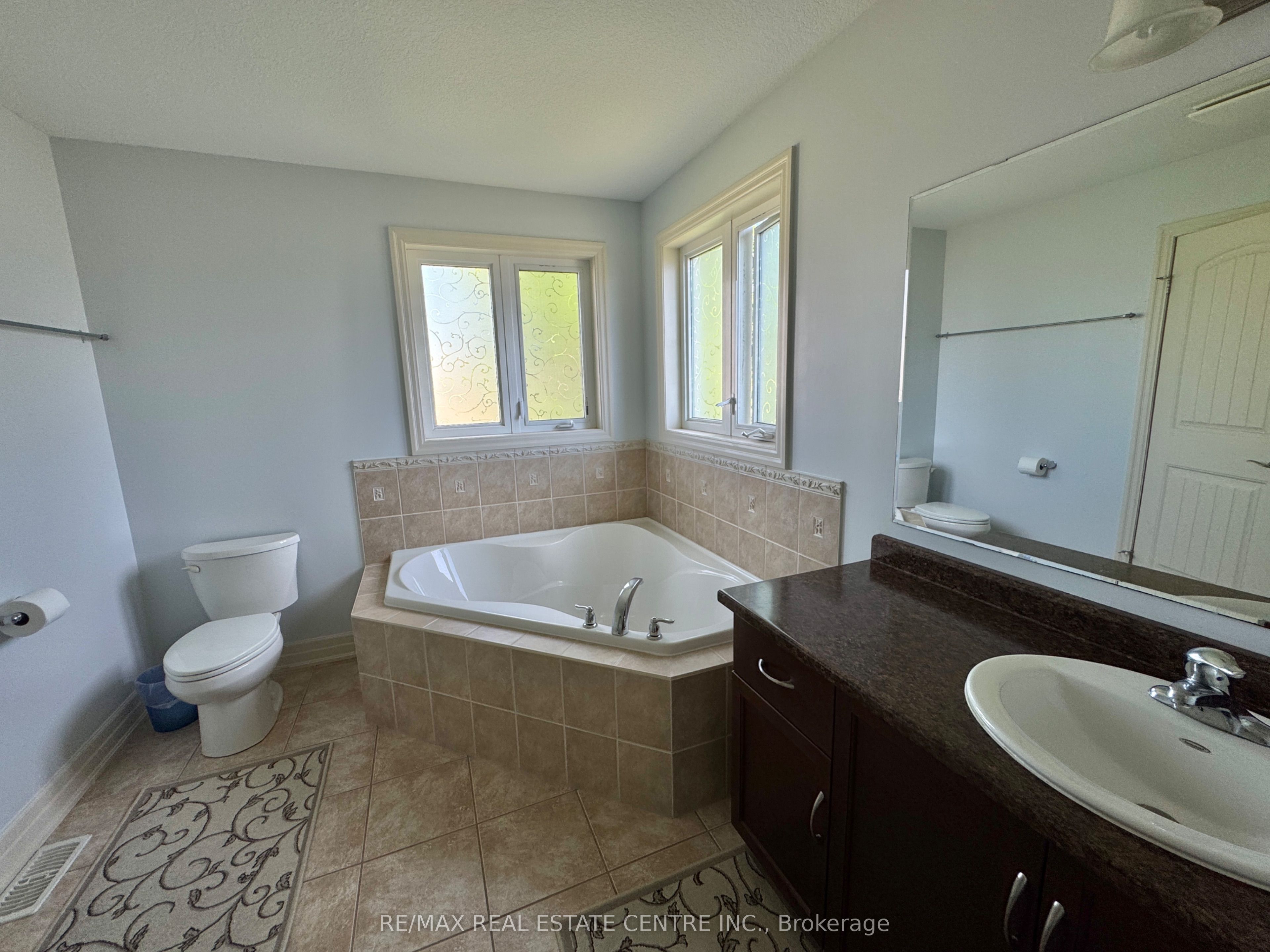 32 Hodgson Drive Property Photo 18