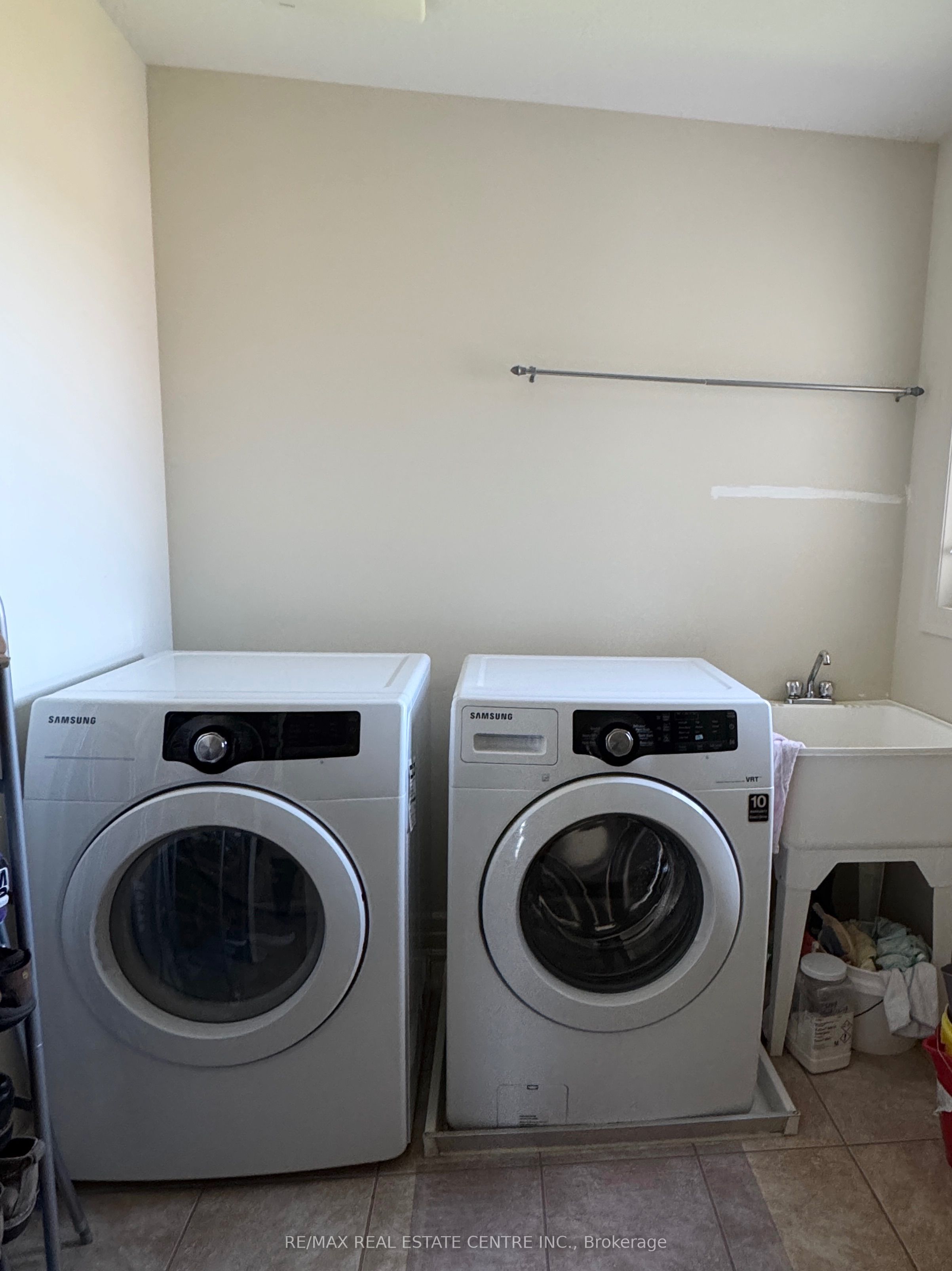 32 Hodgson Drive Property Photo 27