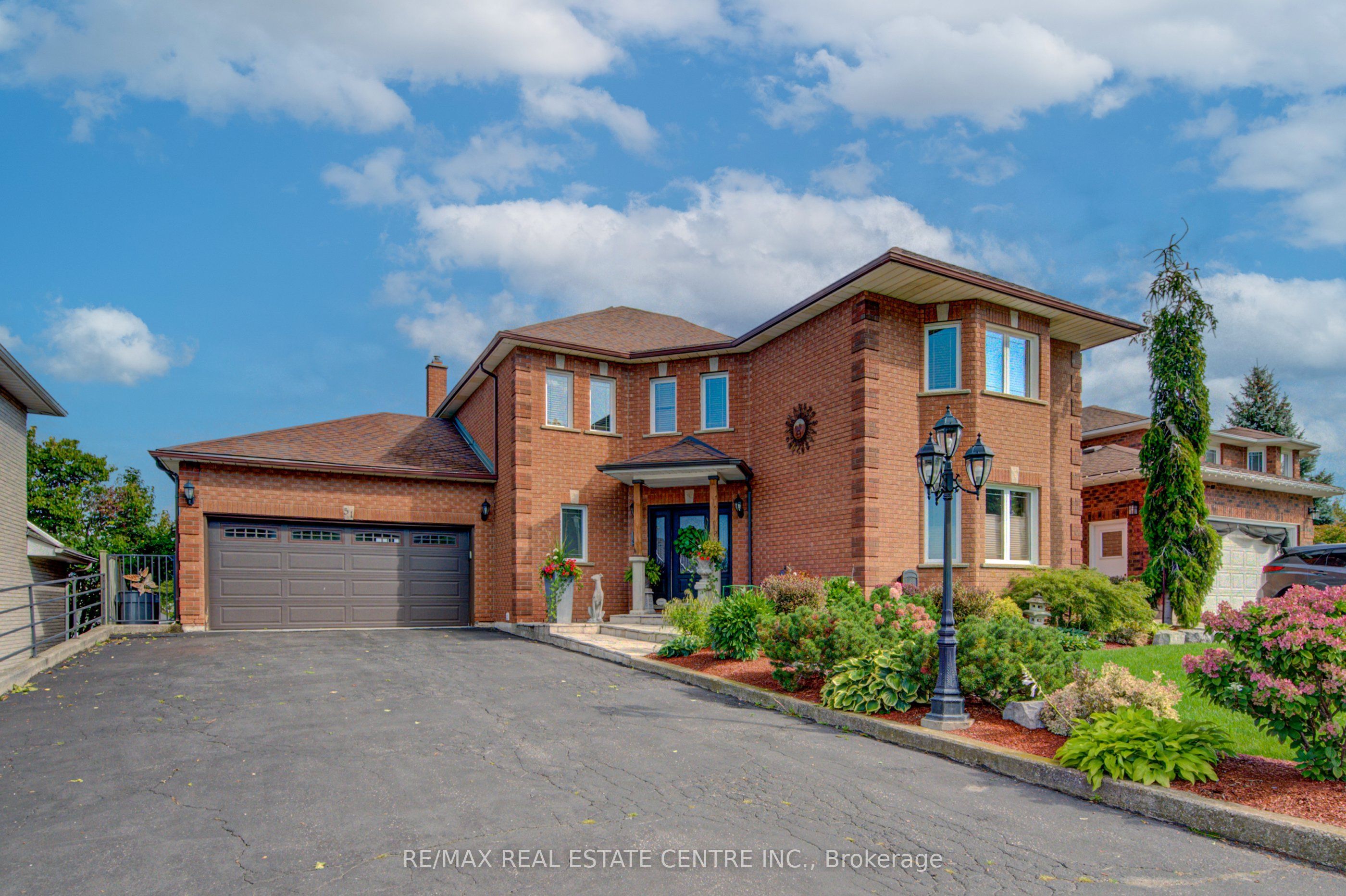 51 Copperfield Drive Property Photo 3