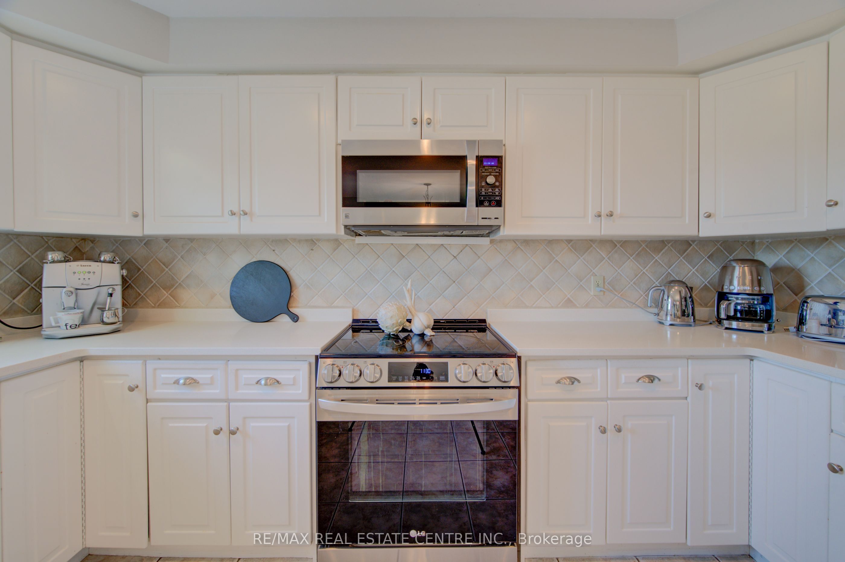 51 Copperfield Drive Property Photo 12