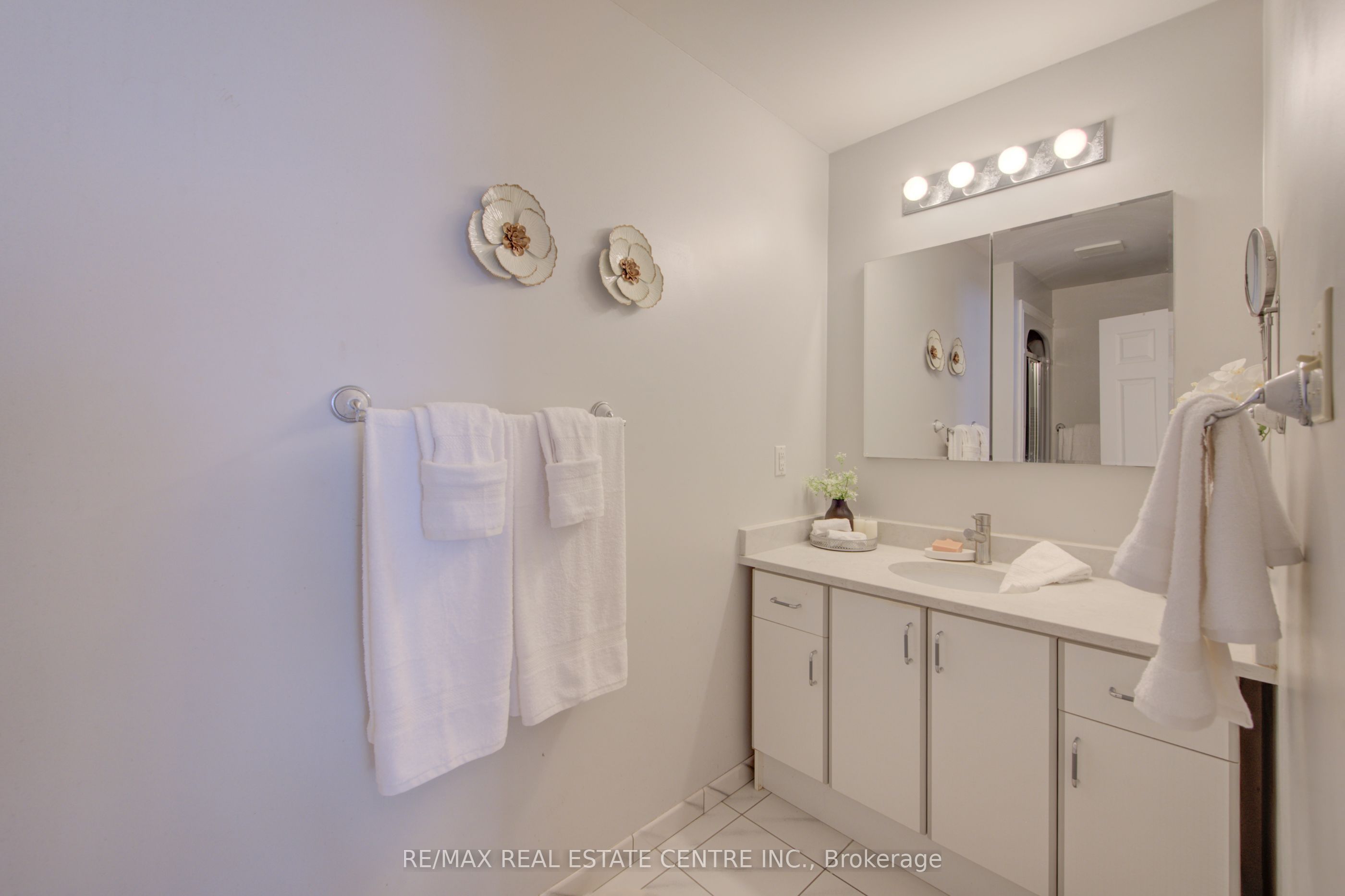 51 Copperfield Drive Property Photo 29