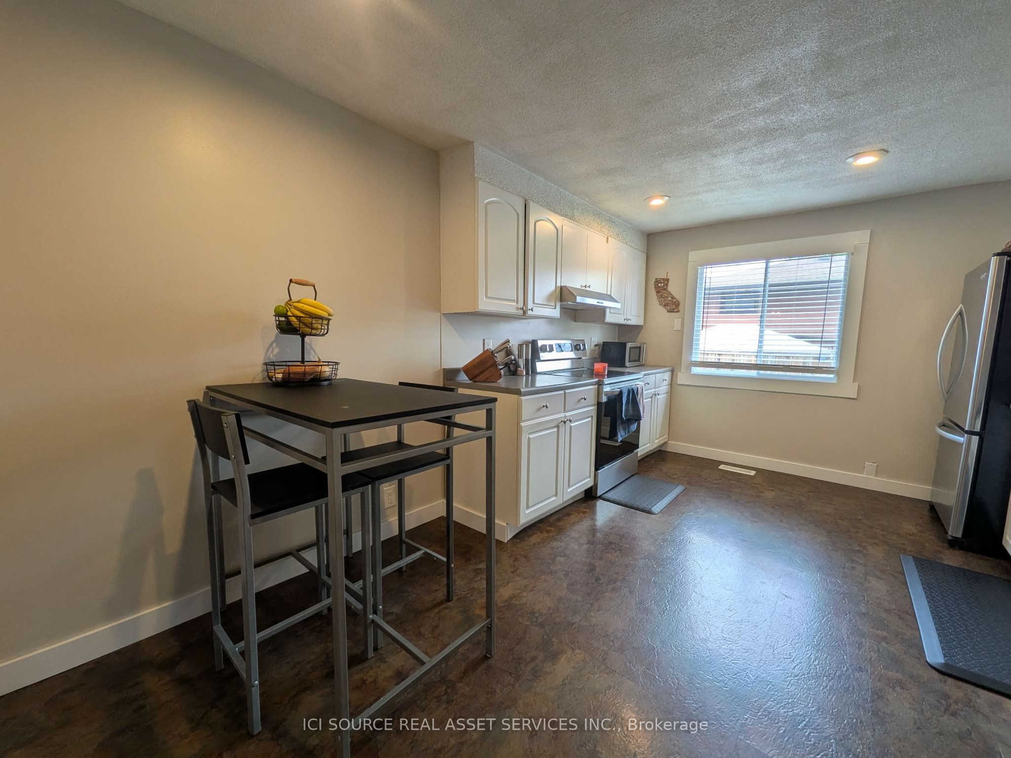151 Singleton Drive Property Photo 7