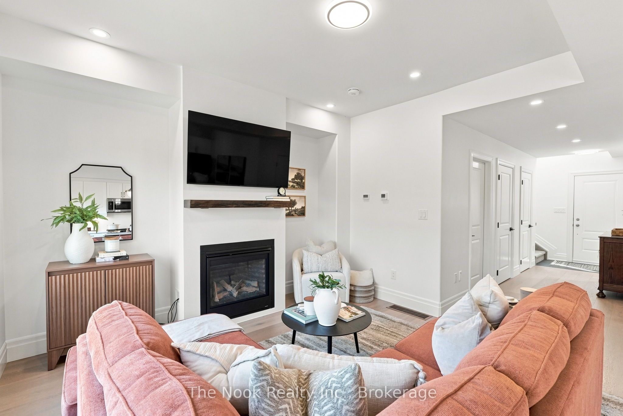 30 Campbell Crescent Property Photo 10