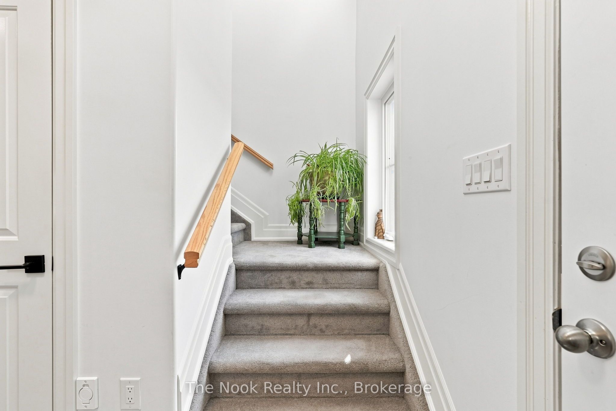 30 Campbell Crescent Property Photo 22