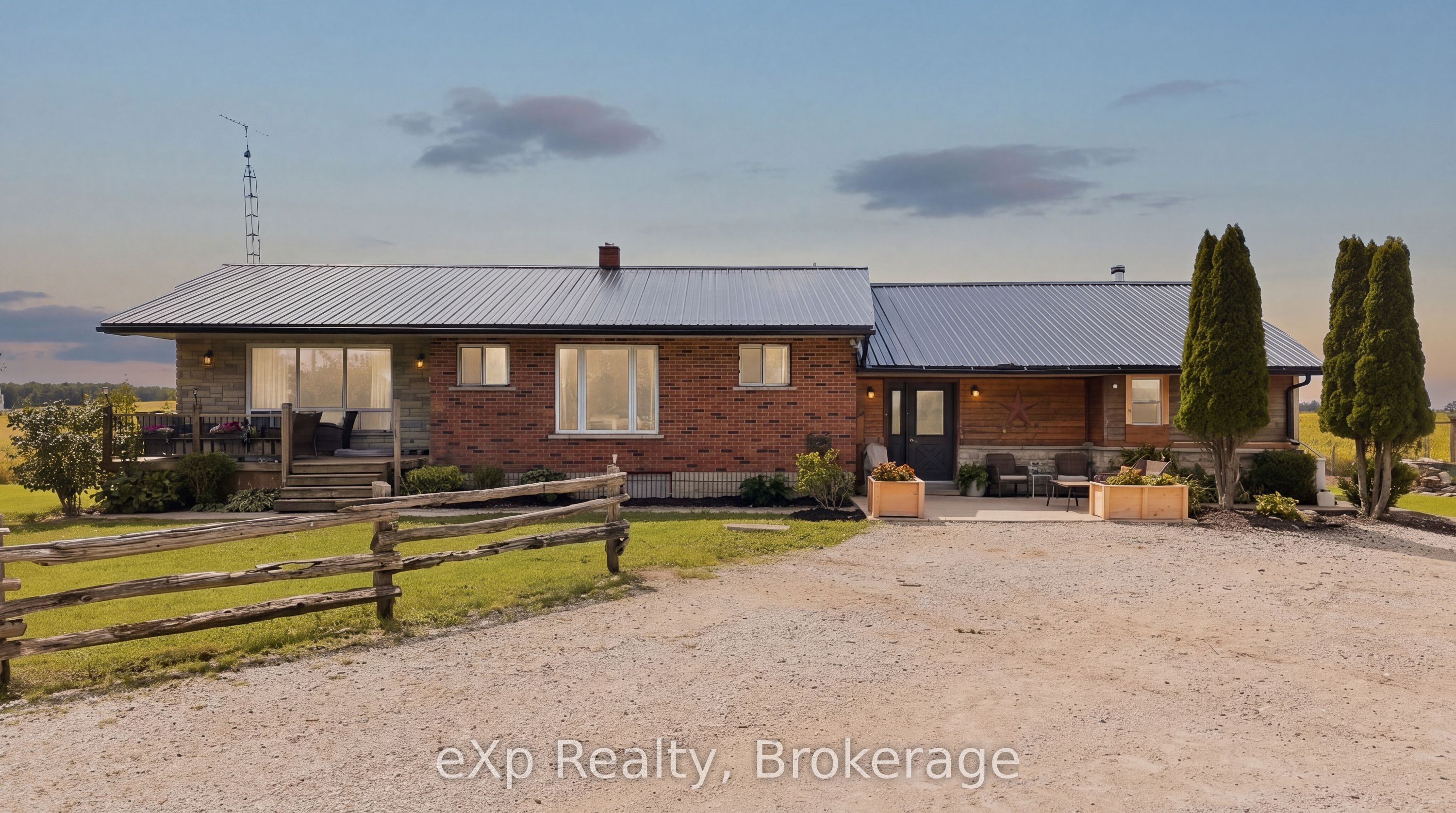 494618 Grey Road 2 Property Photo 1