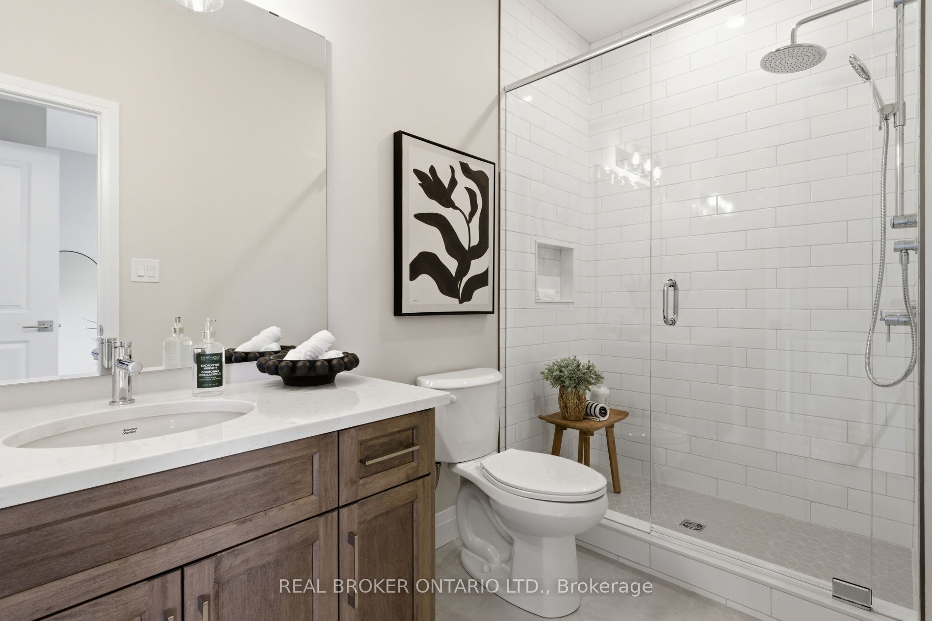 29 Weymouth Street 20 Property Photo 18
