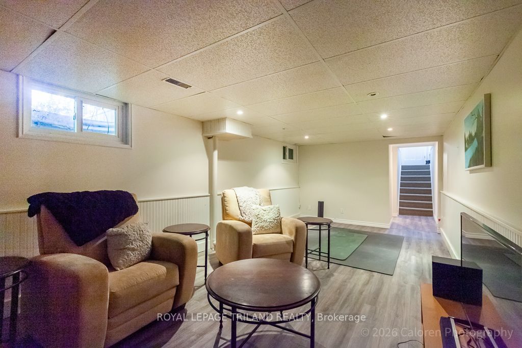 315 Bloxam Avenue Property Photo 43