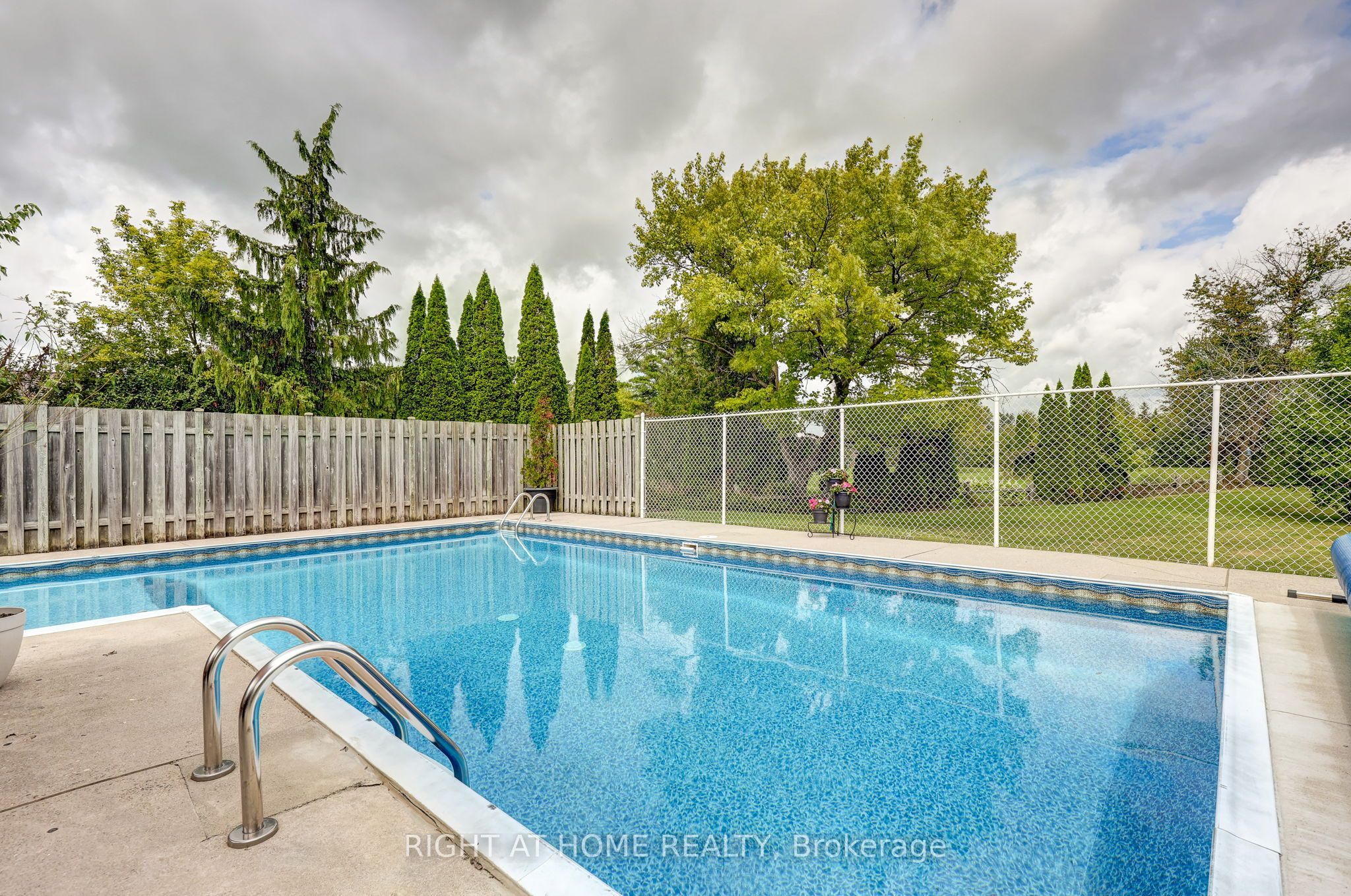 41 Goshen Street S Property Photo 10