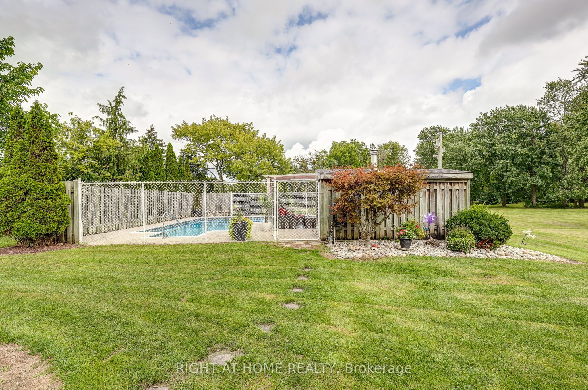41 Goshen Street S Property Photo 16