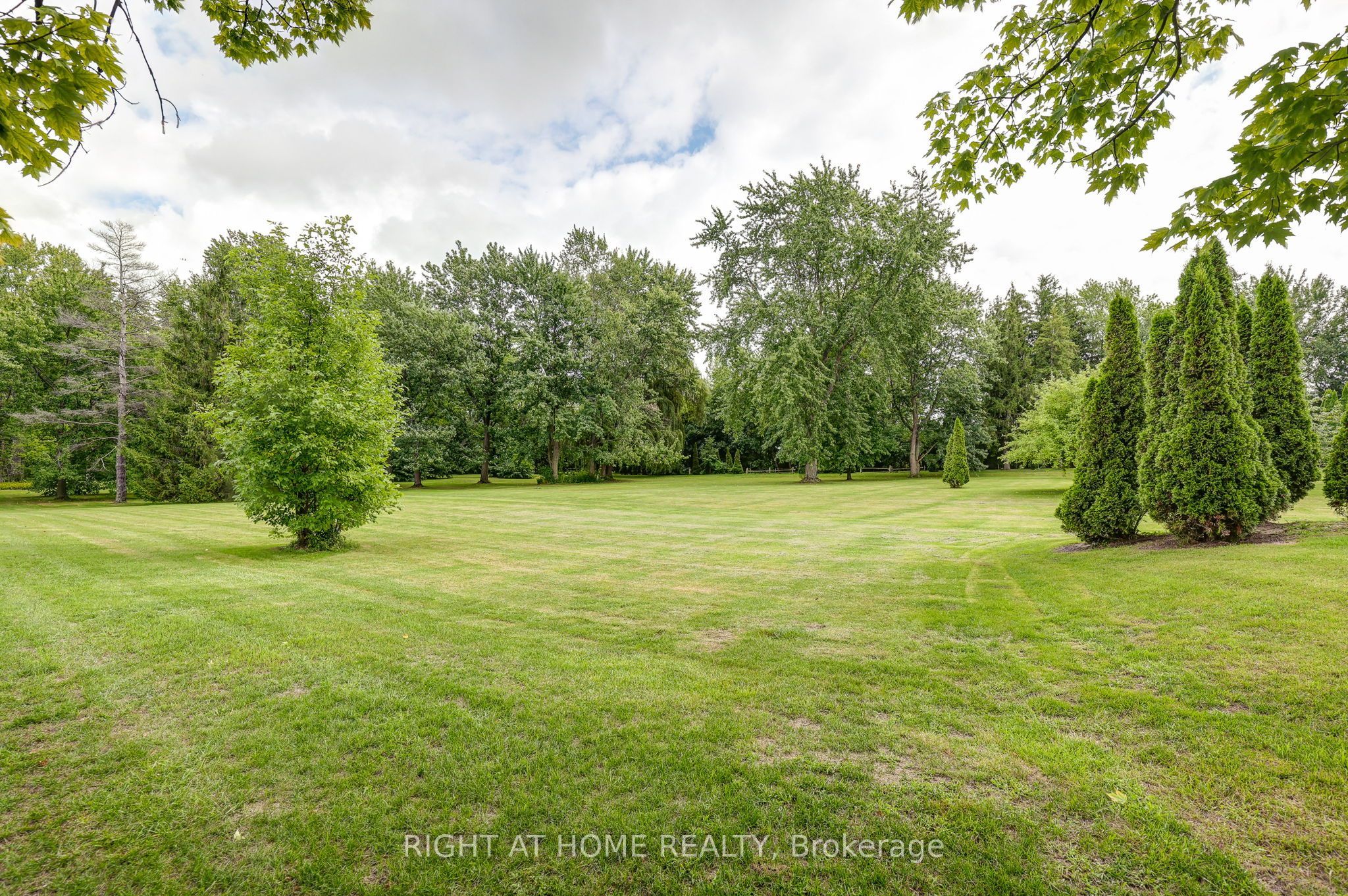 41 Goshen Street S Property Photo 18