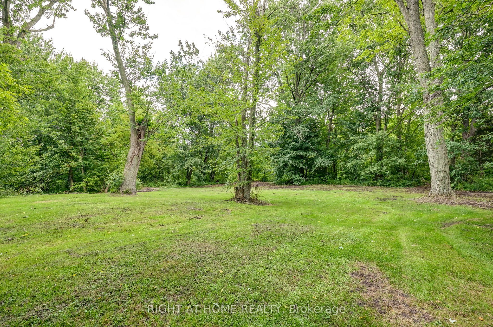 41 Goshen Street S Property Photo 23