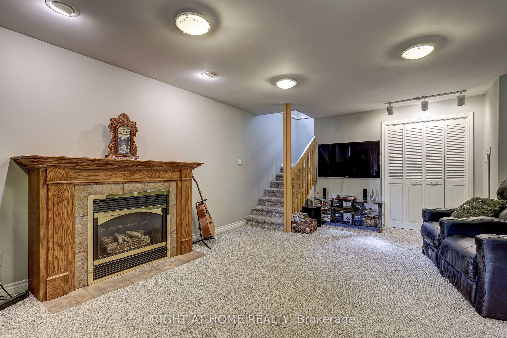 41 Goshen Street S Property Photo 40