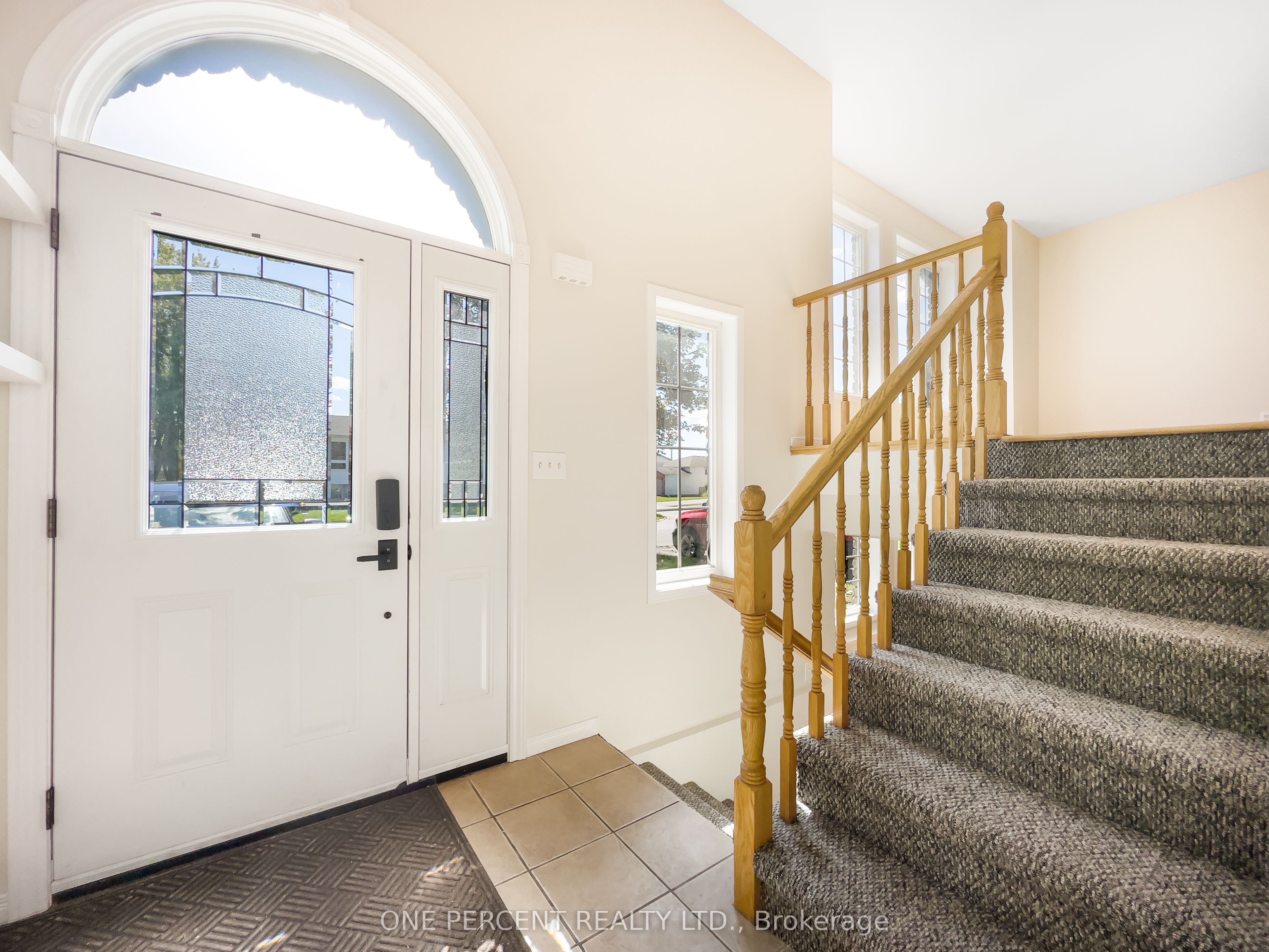 27 Faraday Gardens Property Photo 3