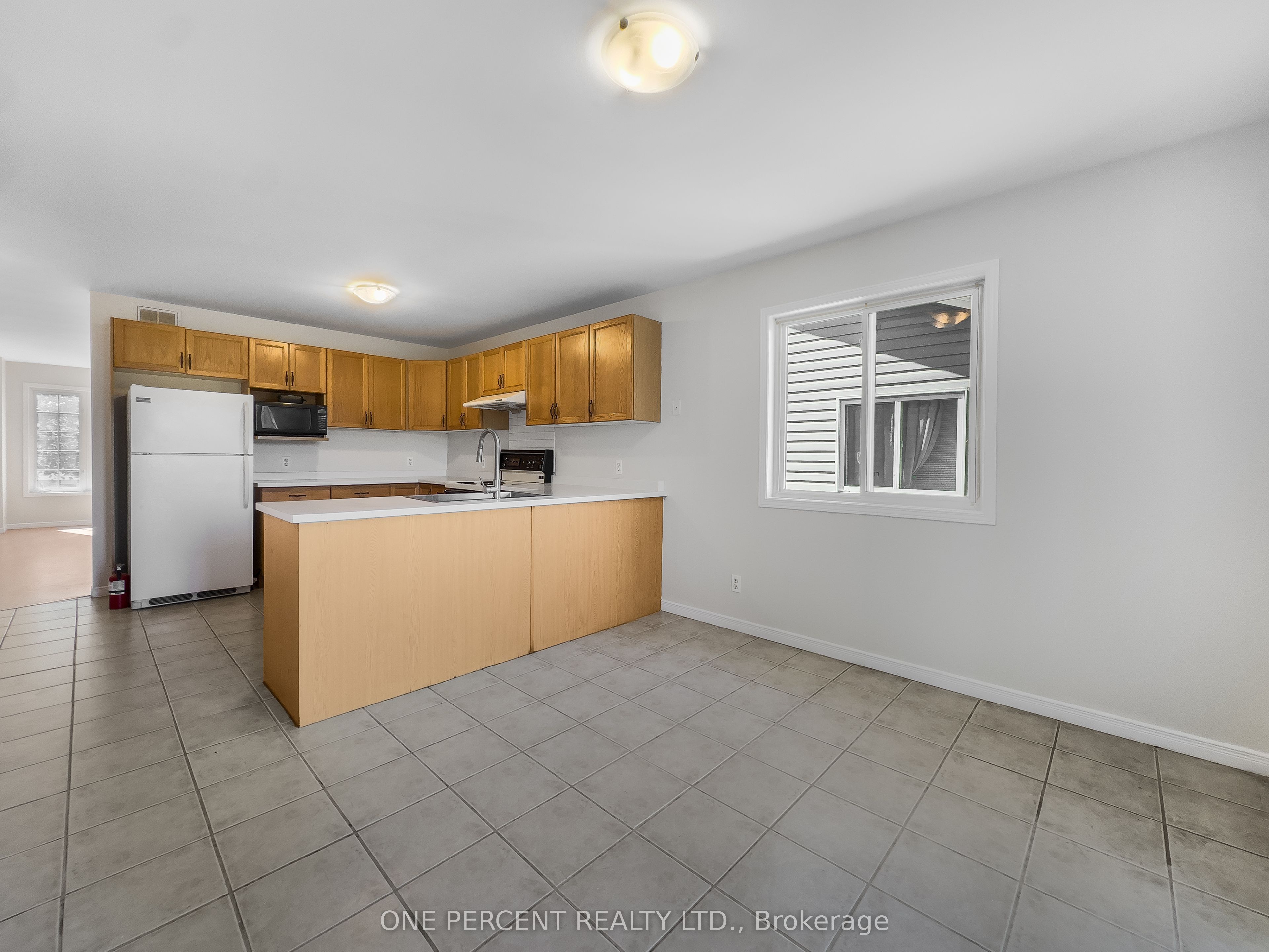 27 Faraday Gardens Property Photo 8