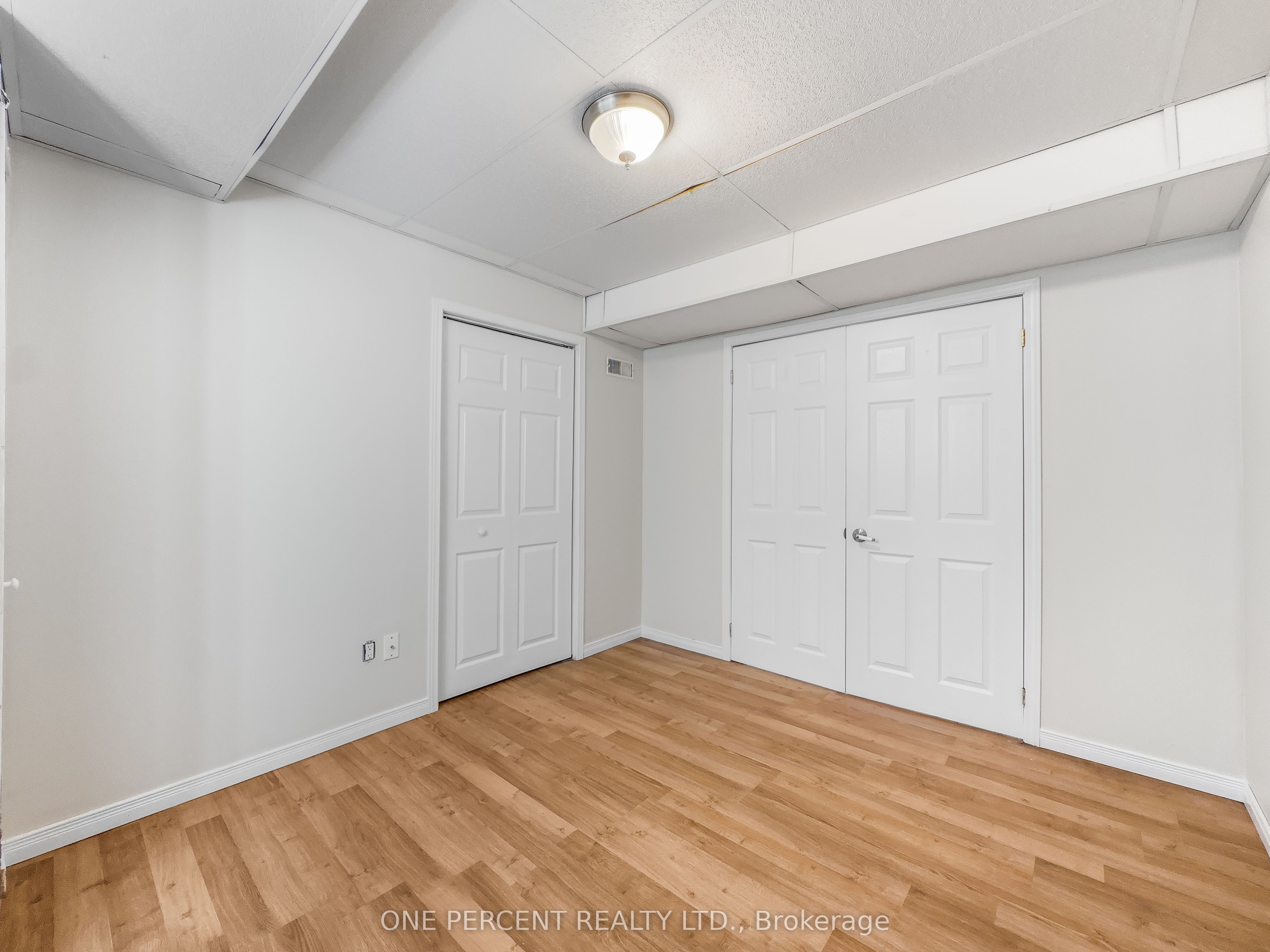 27 Faraday Gardens Property Photo 22