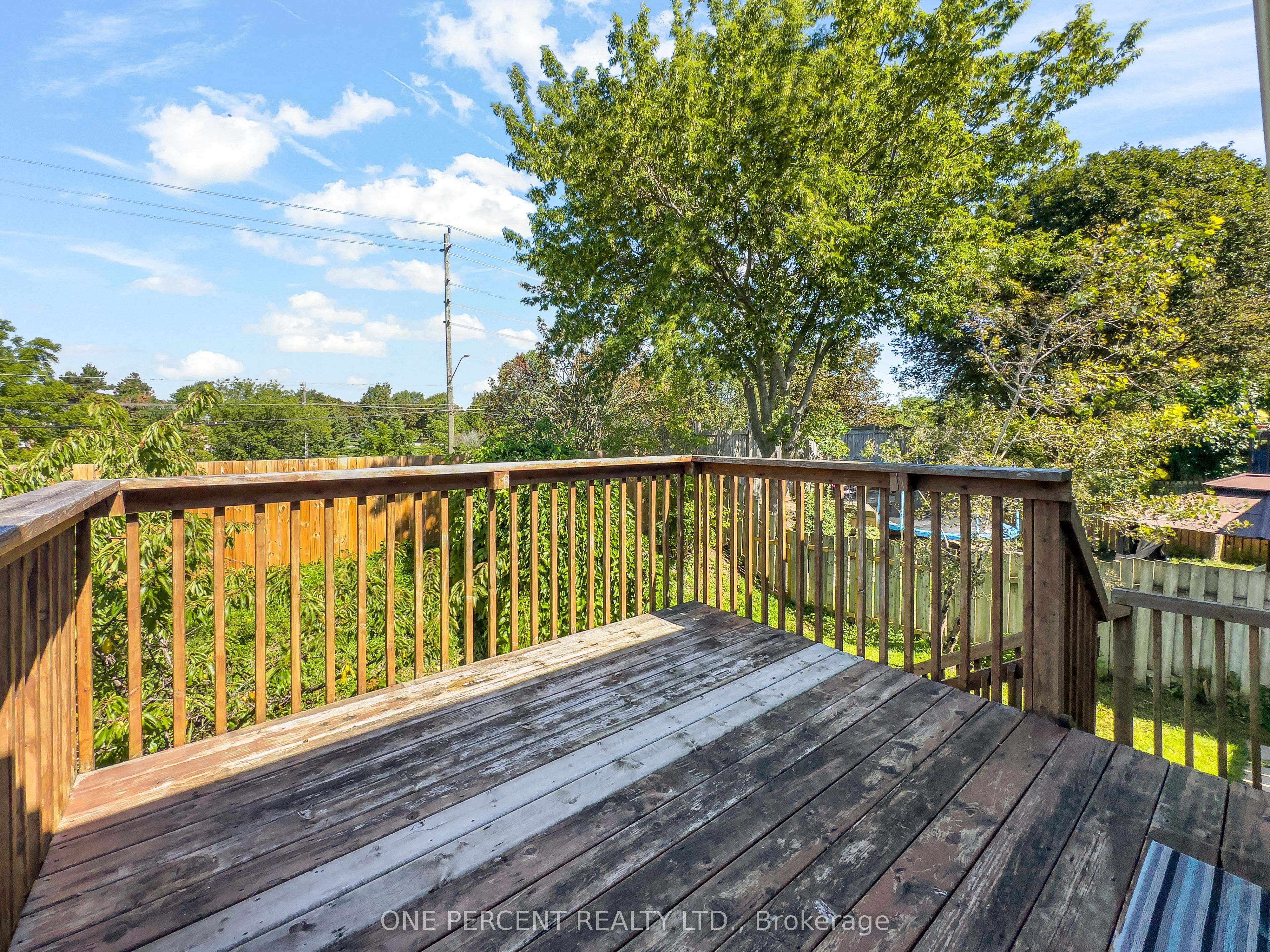 27 Faraday Gardens Property Photo 26