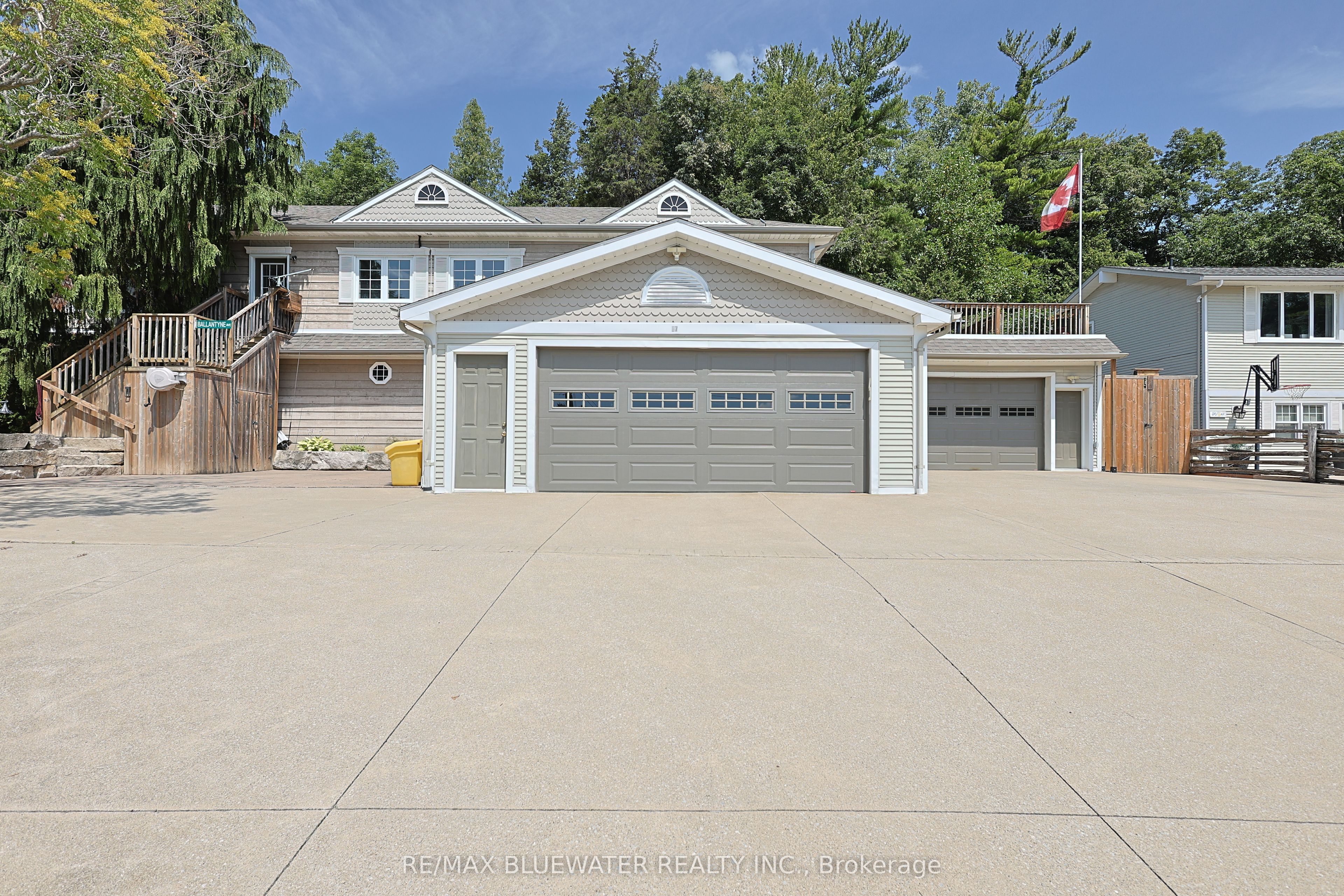 7196 Outer Drive Property Photo 28