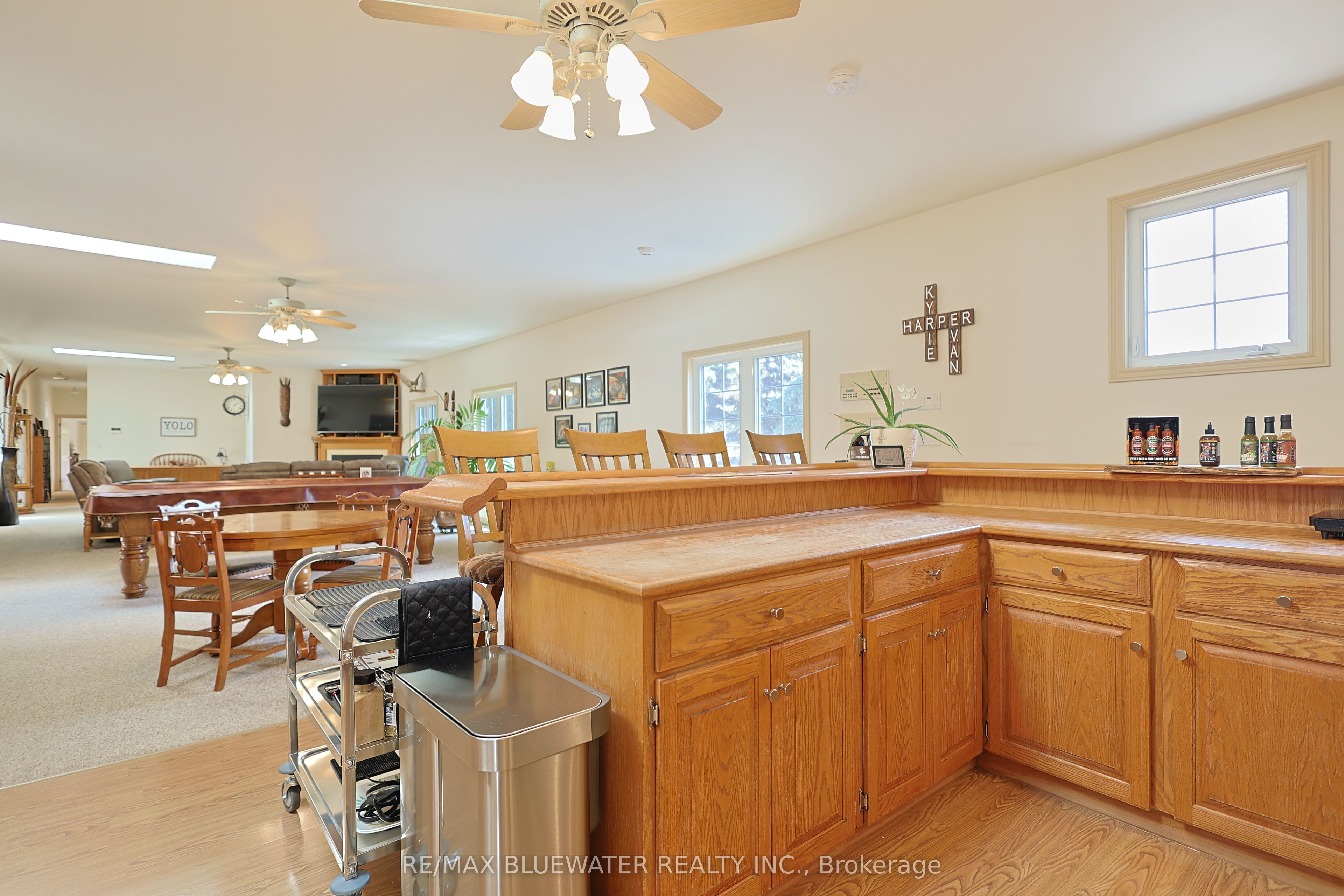 7196 Outer Drive Property Photo 35