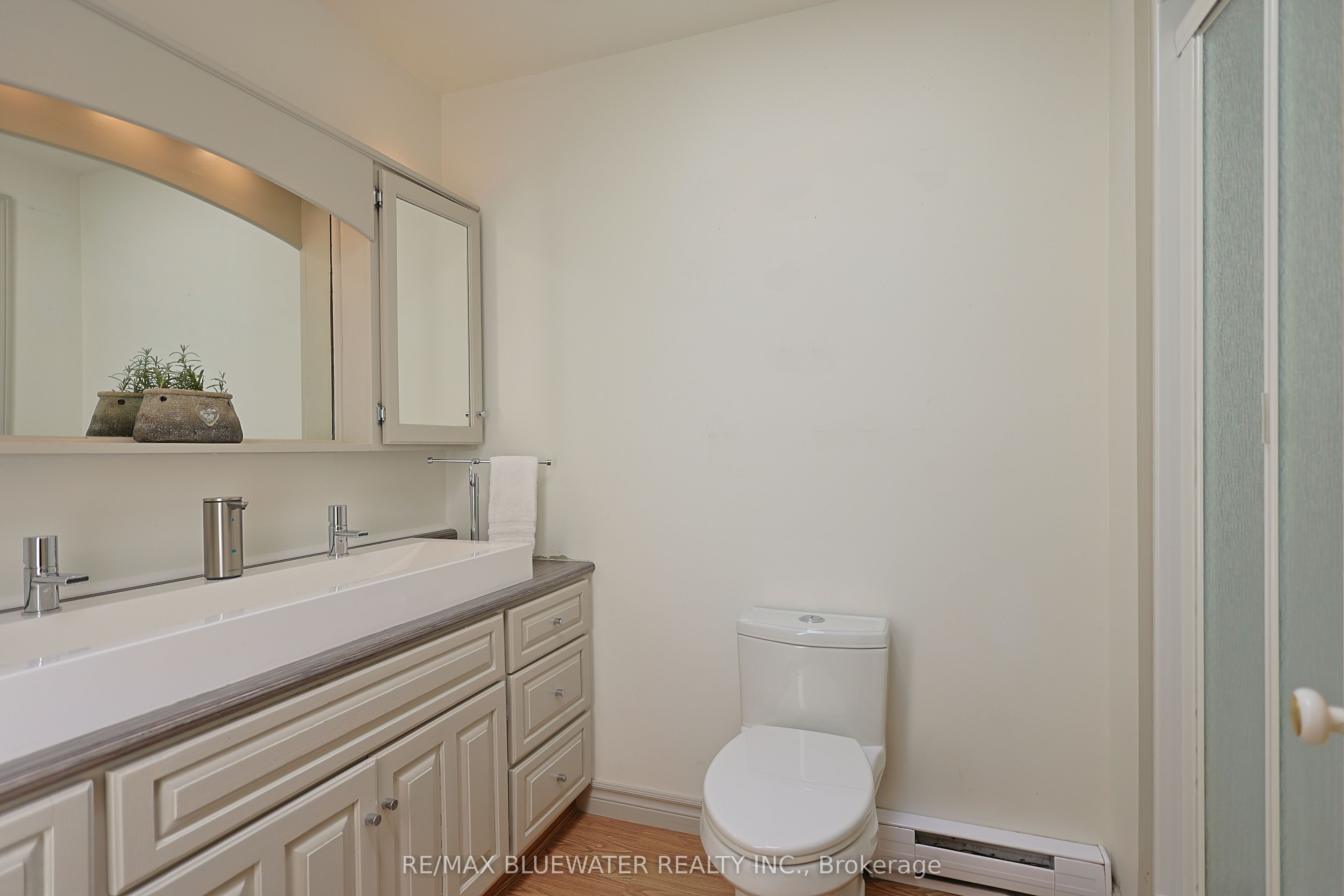 7196 Outer Drive Property Photo 36