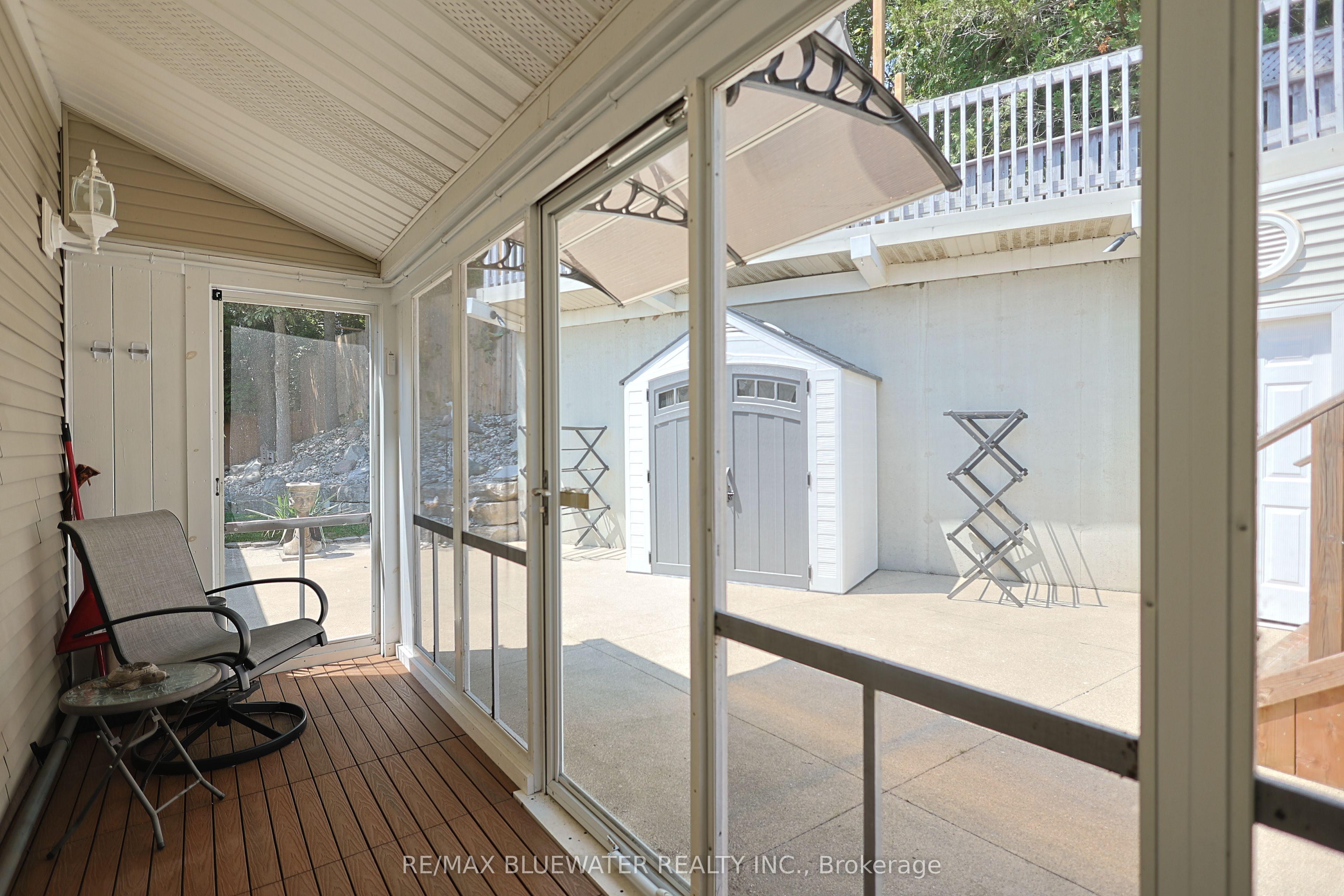 7196 Outer Drive Property Photo 41
