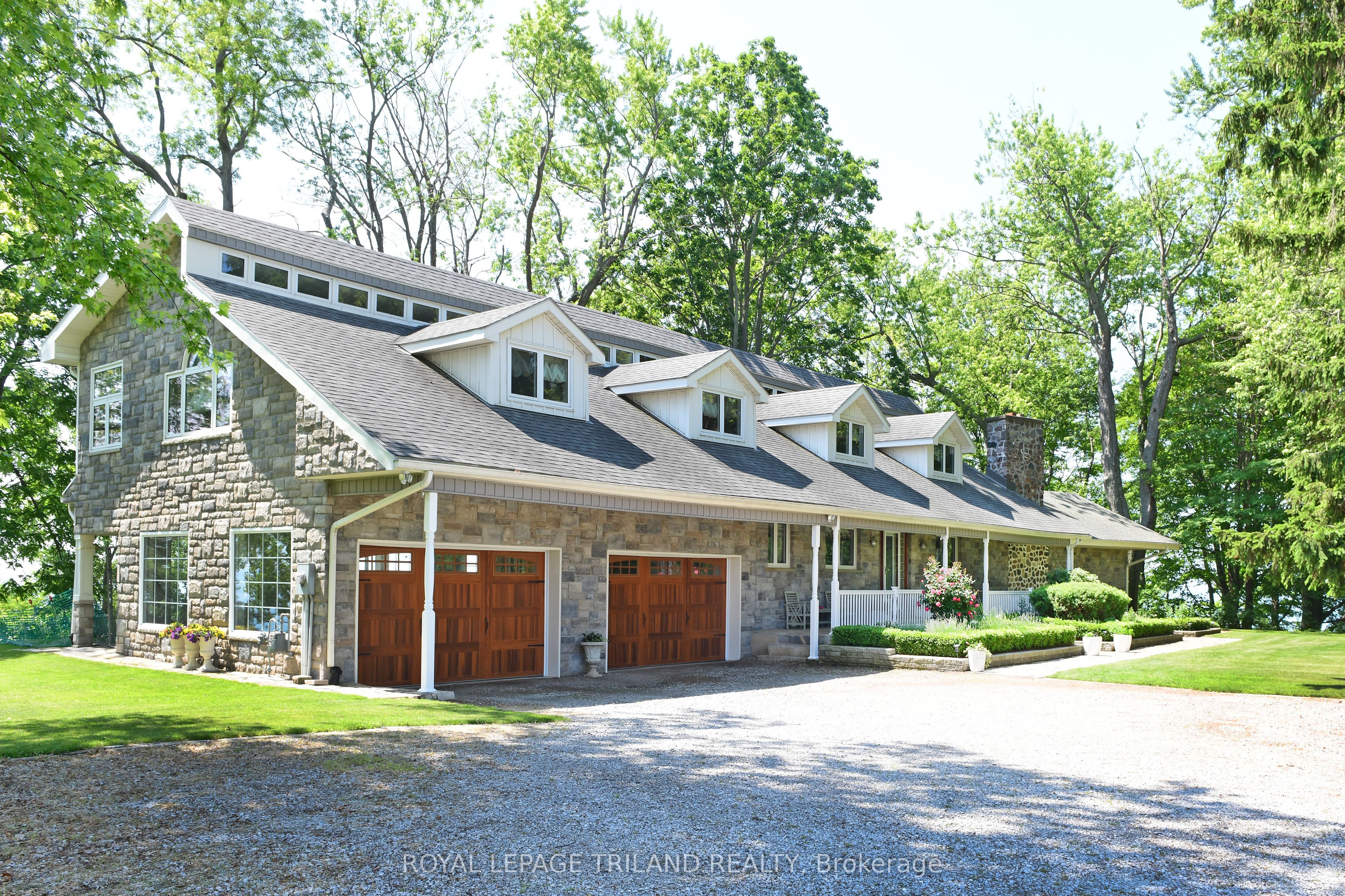 7570 Talbot Trail Property Photo 1