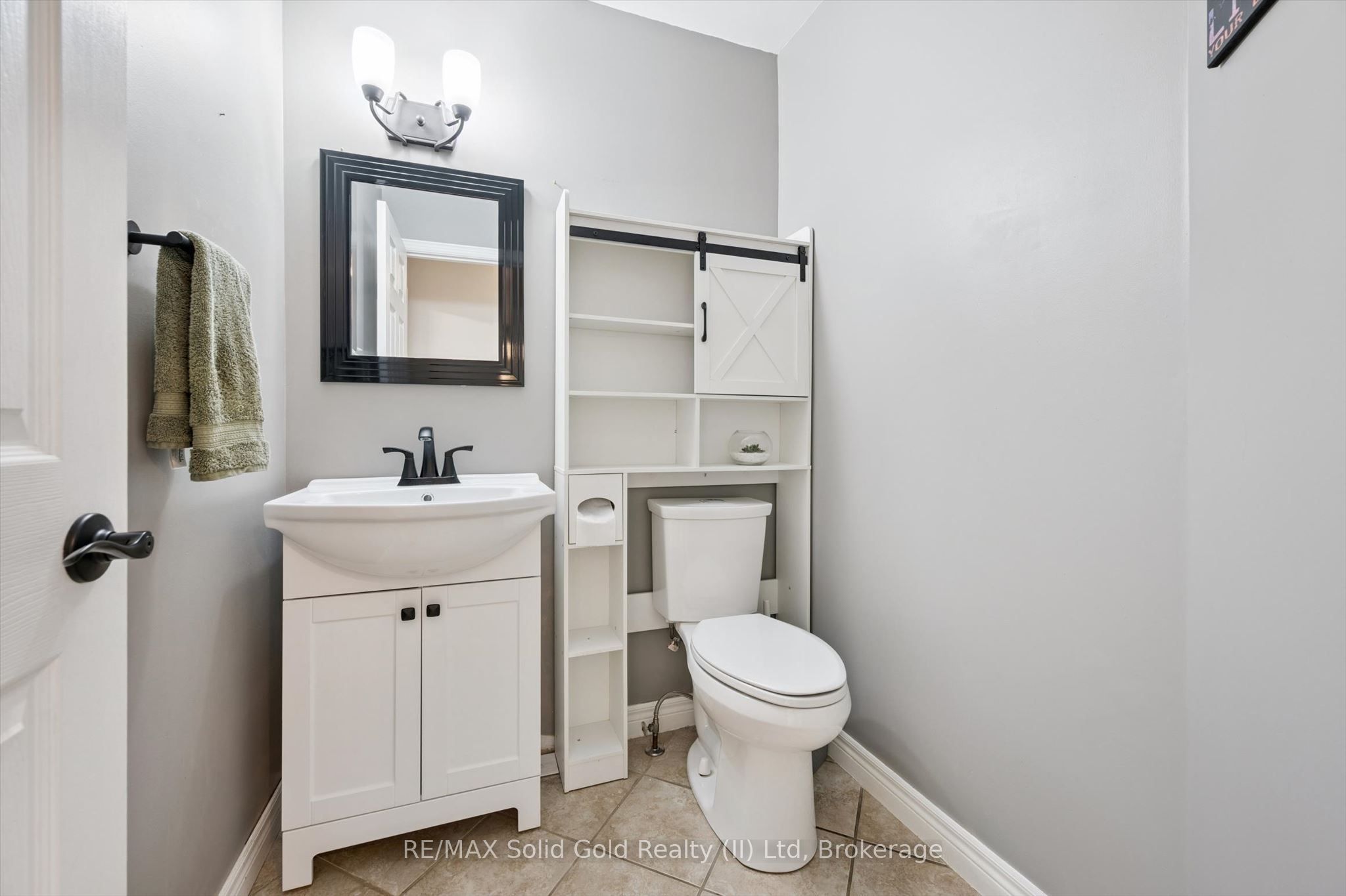 10 Merner Place Property Photo 17