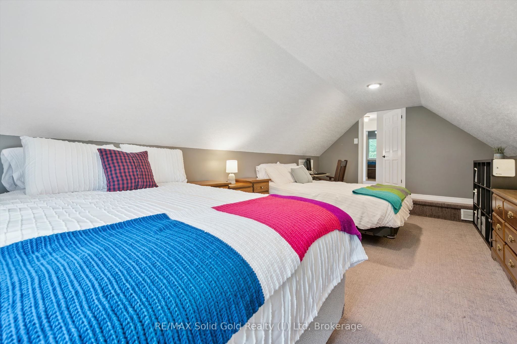10 Merner Place Property Photo 20