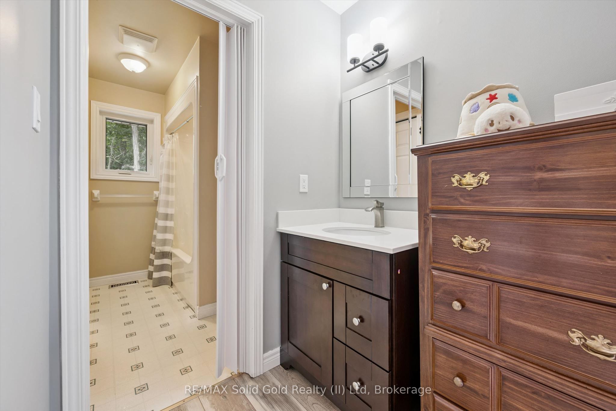 10 Merner Place Property Photo 23