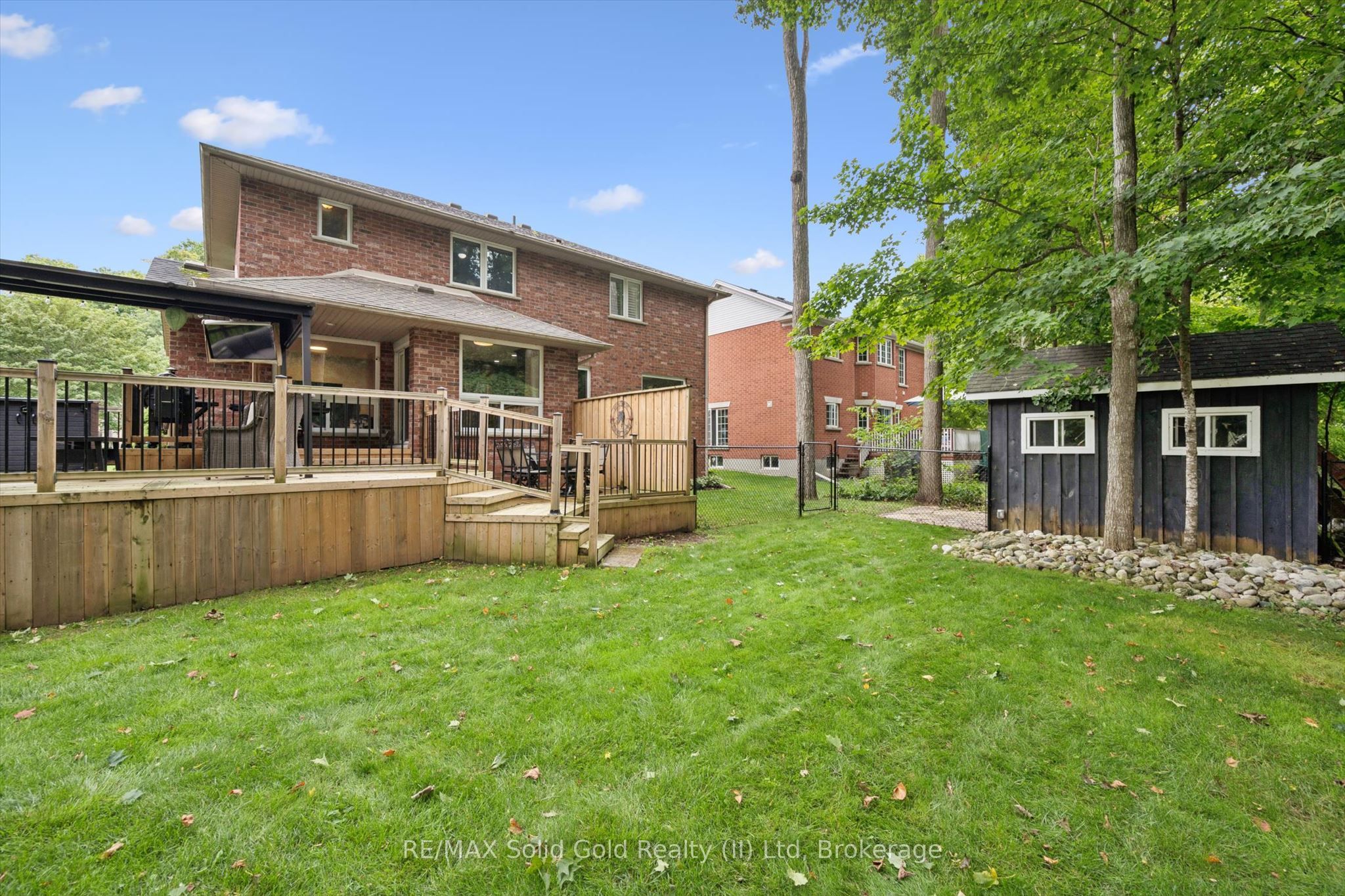10 Merner Place Property Photo 39