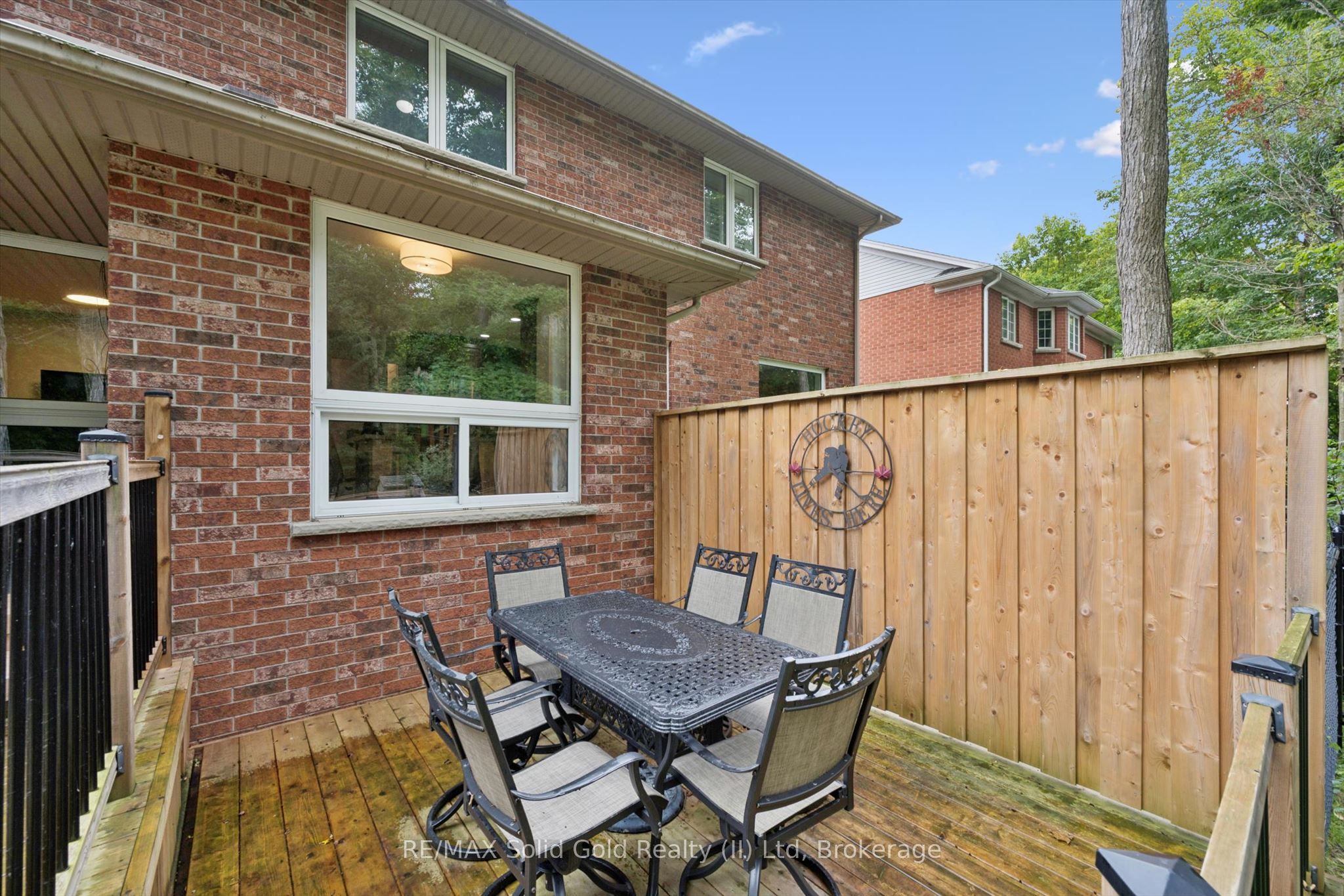 10 Merner Place Property Photo 41
