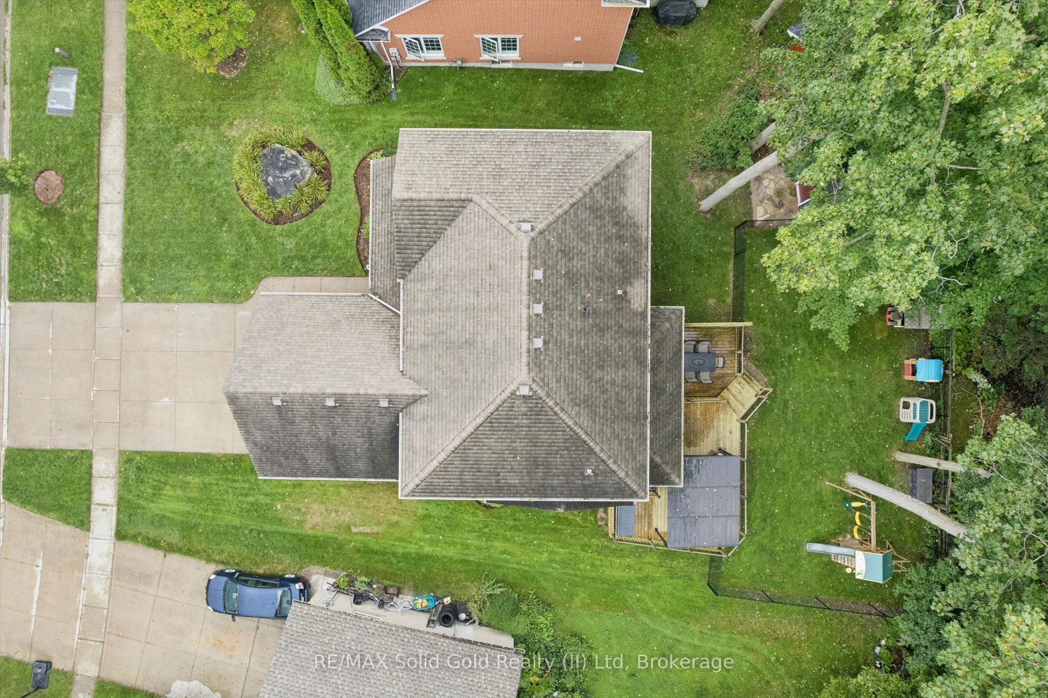 10 Merner Place Property Photo 46