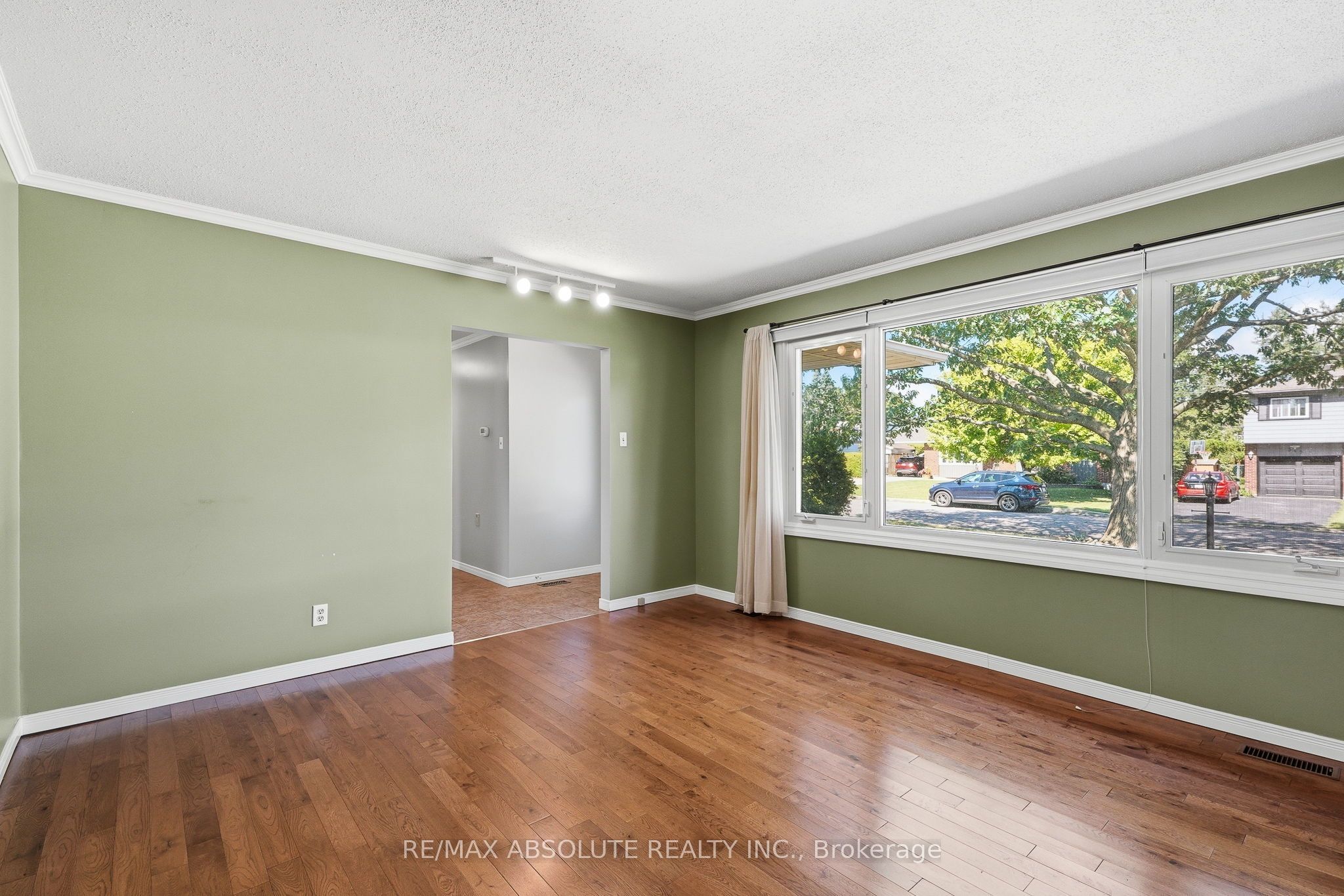 346 Galloway Drive Property Photo 7