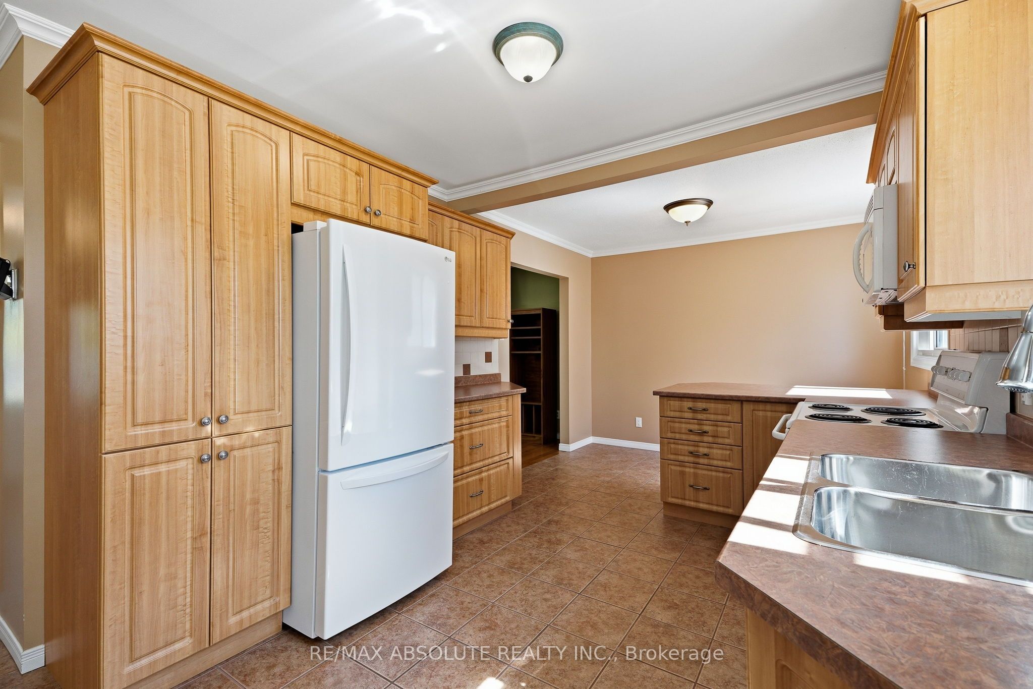 346 Galloway Drive Property Photo 12