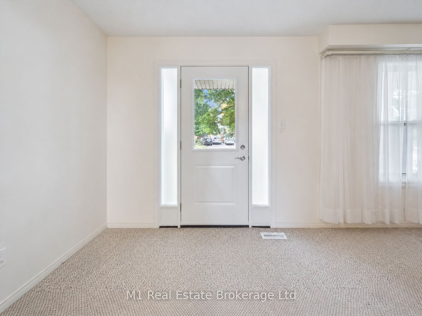 426 Grange Road 55 Property Photo 5