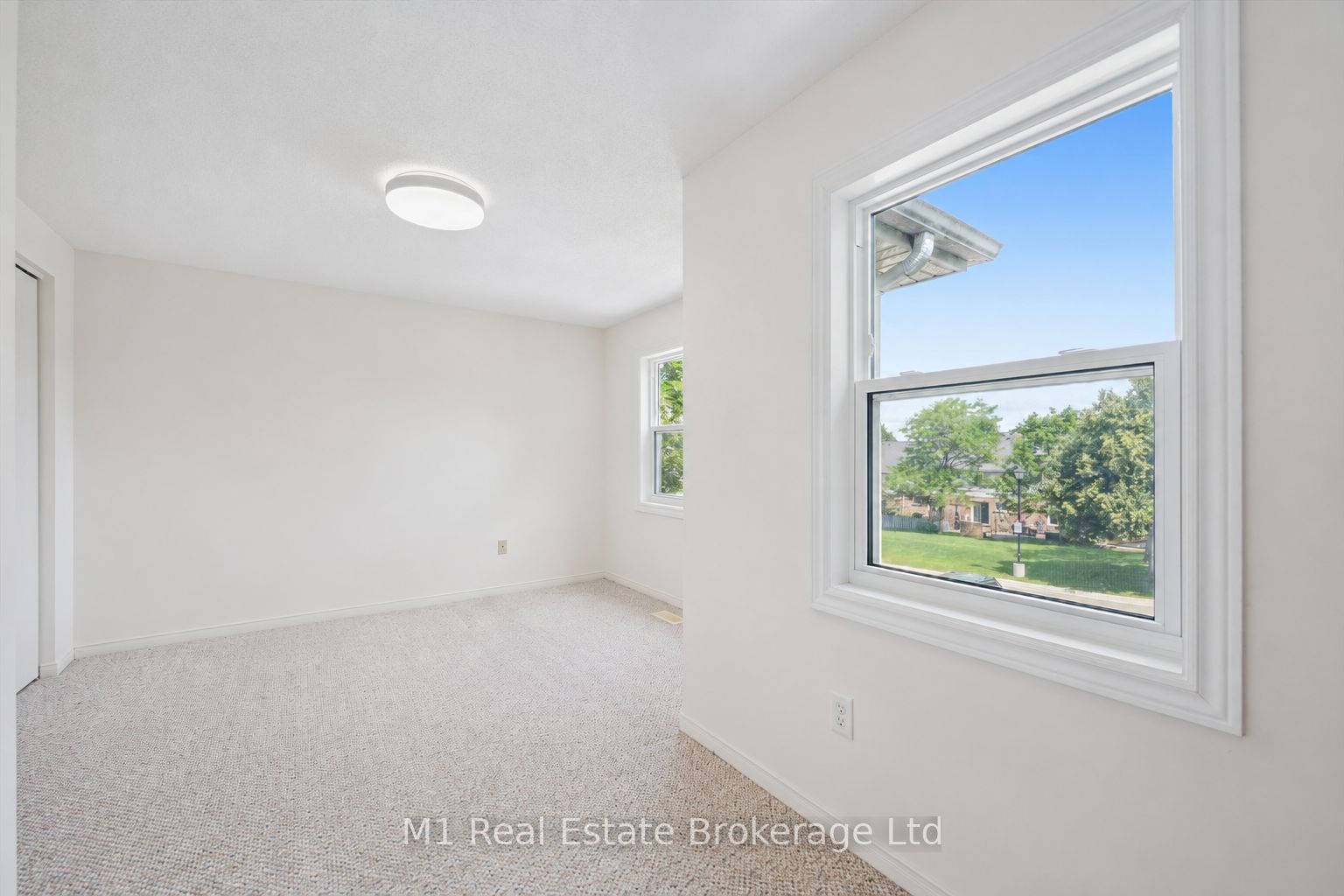 426 Grange Road 55 Property Photo 16