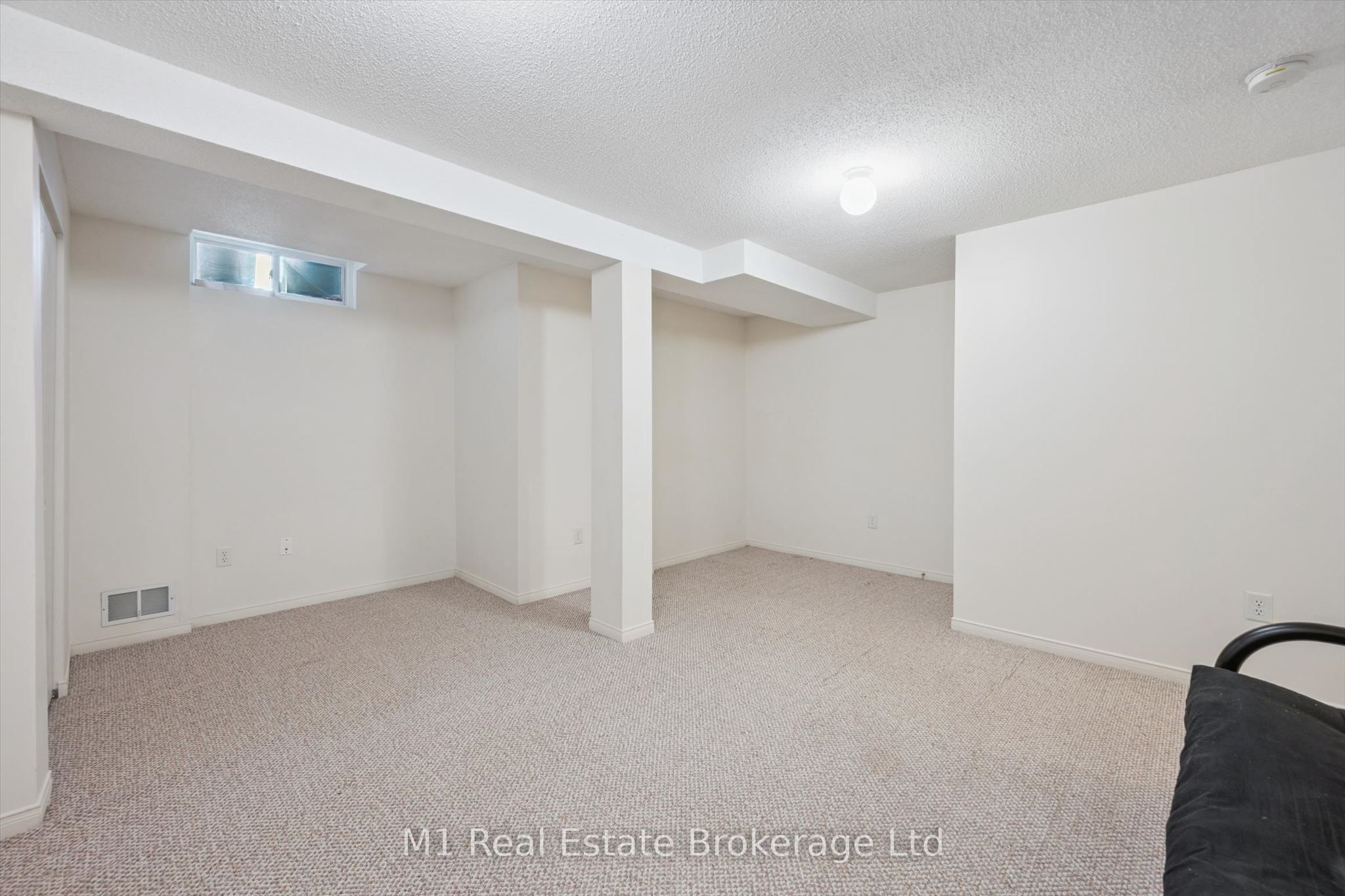 426 Grange Road 55 Property Photo 20
