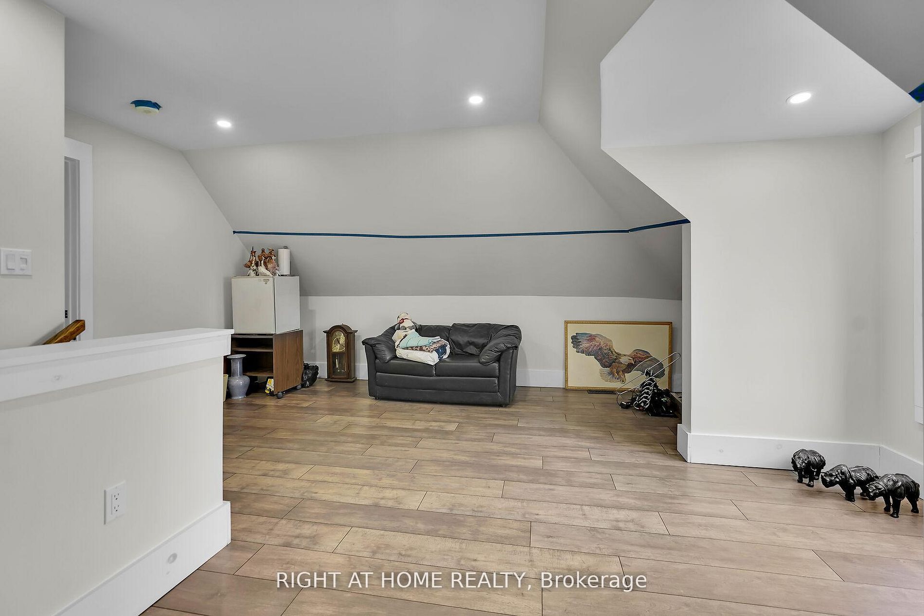 7 Myrtle Street Property Photo 24