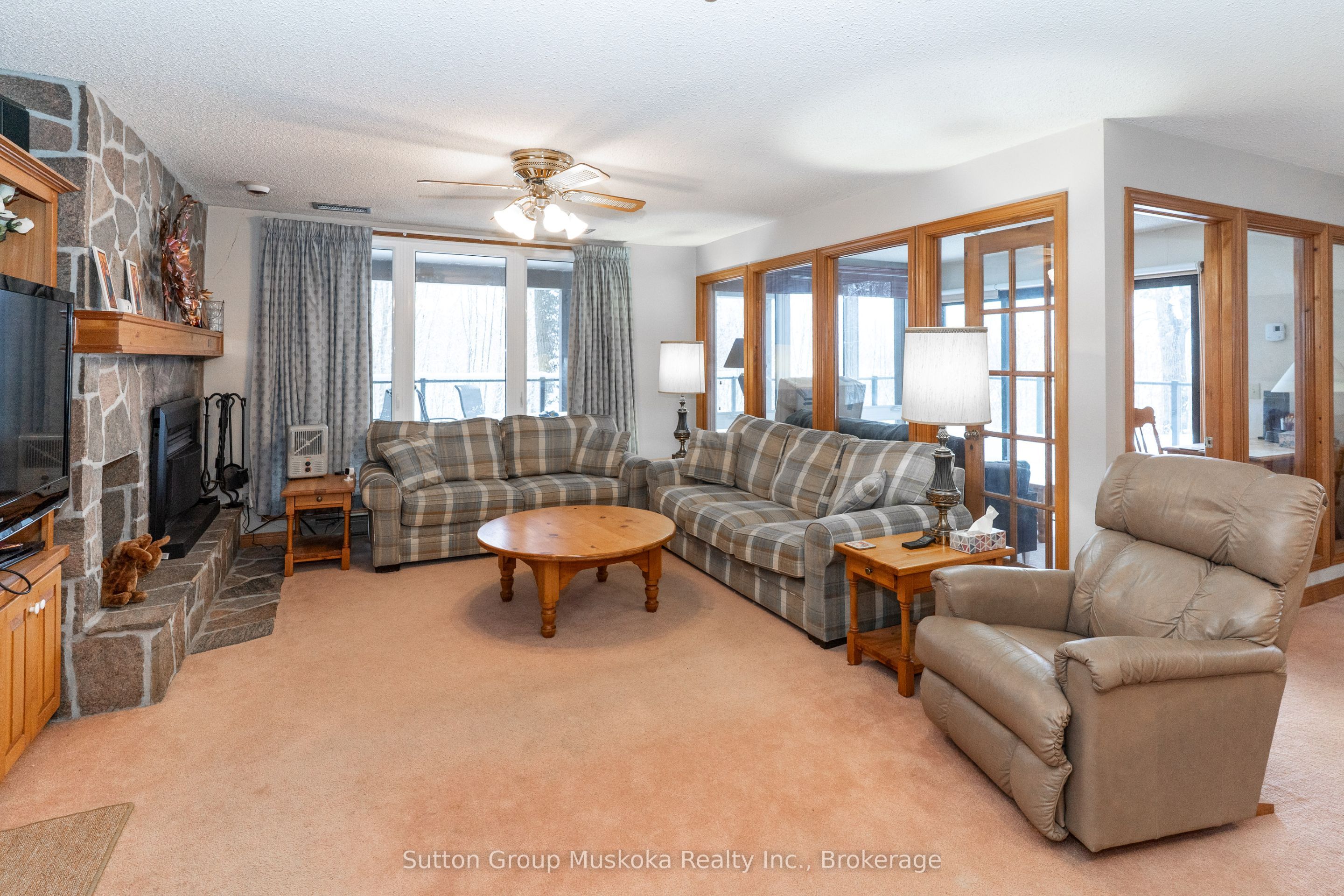 22-102 Oakridge - Deerhurst Resort Drive Property Photo 1