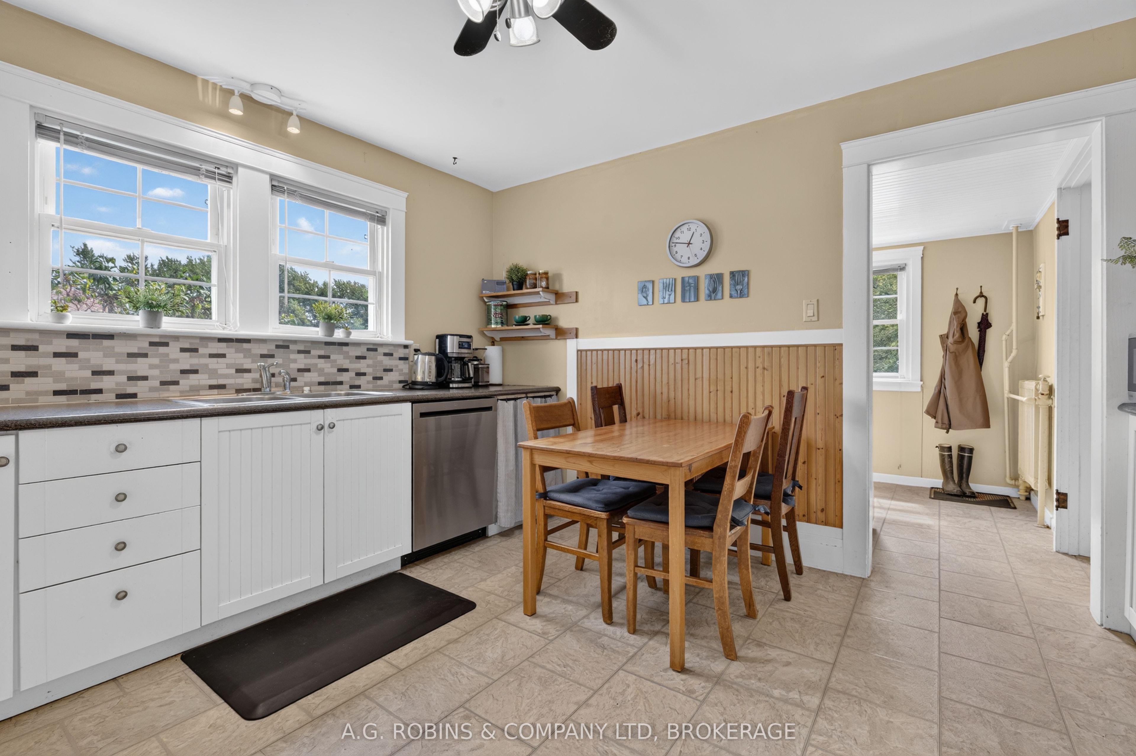 3921 #3 Highway E Property Photo 14
