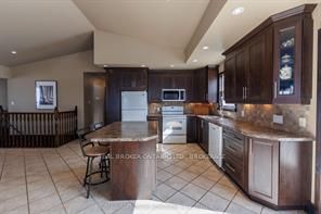 1850 Ridge Road W Property Photo 17