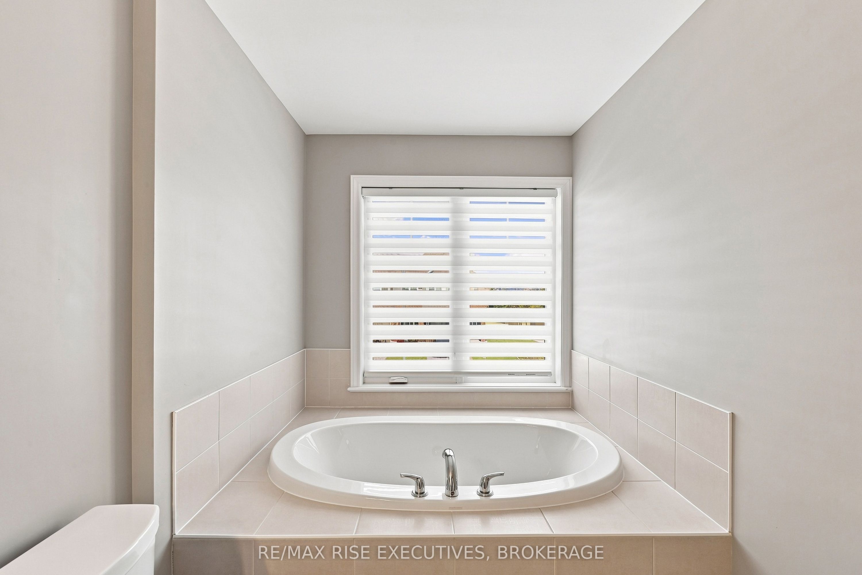 1355 Demers Avenue Property Photo 28