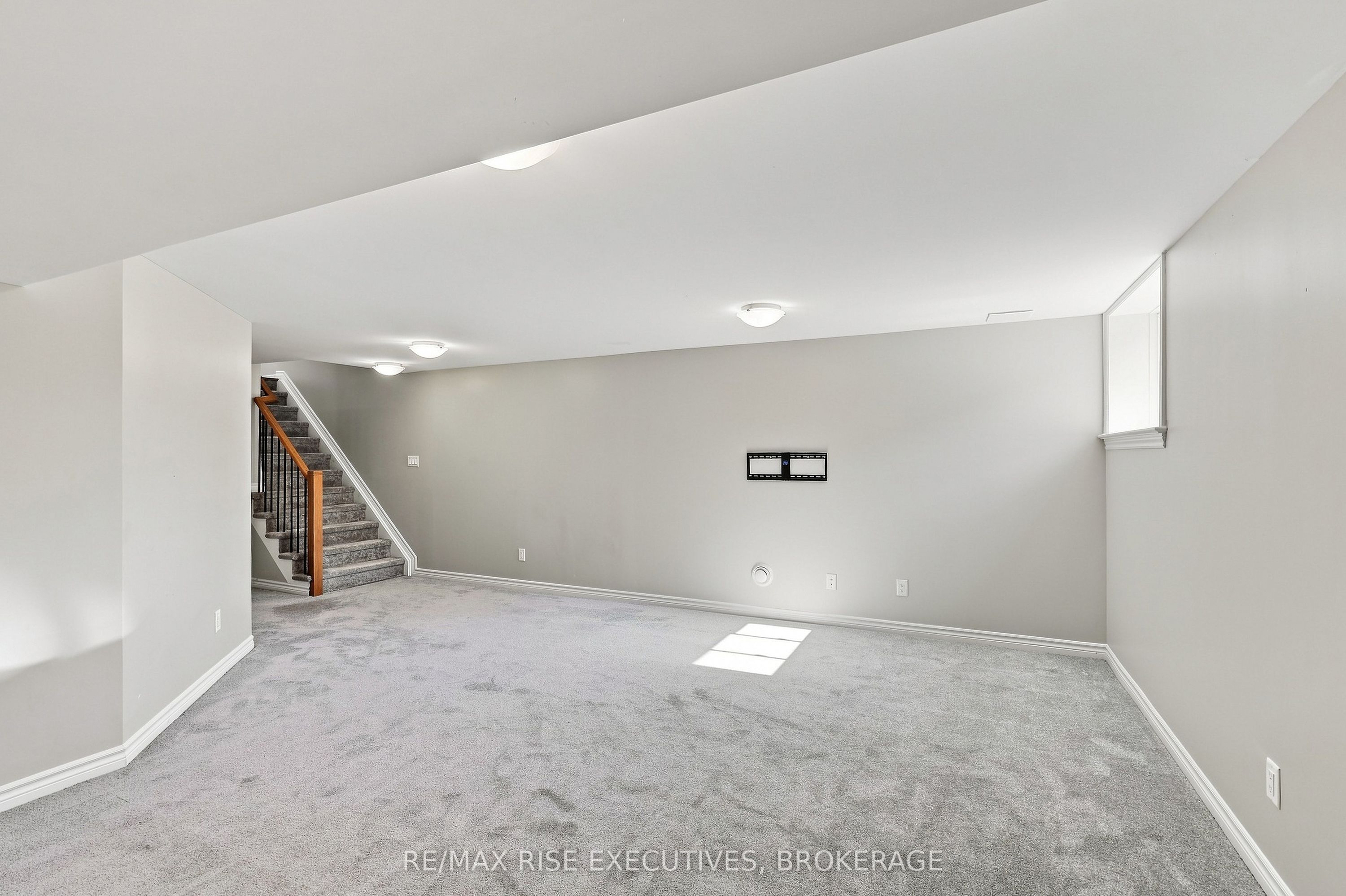 1355 Demers Avenue Property Photo 40