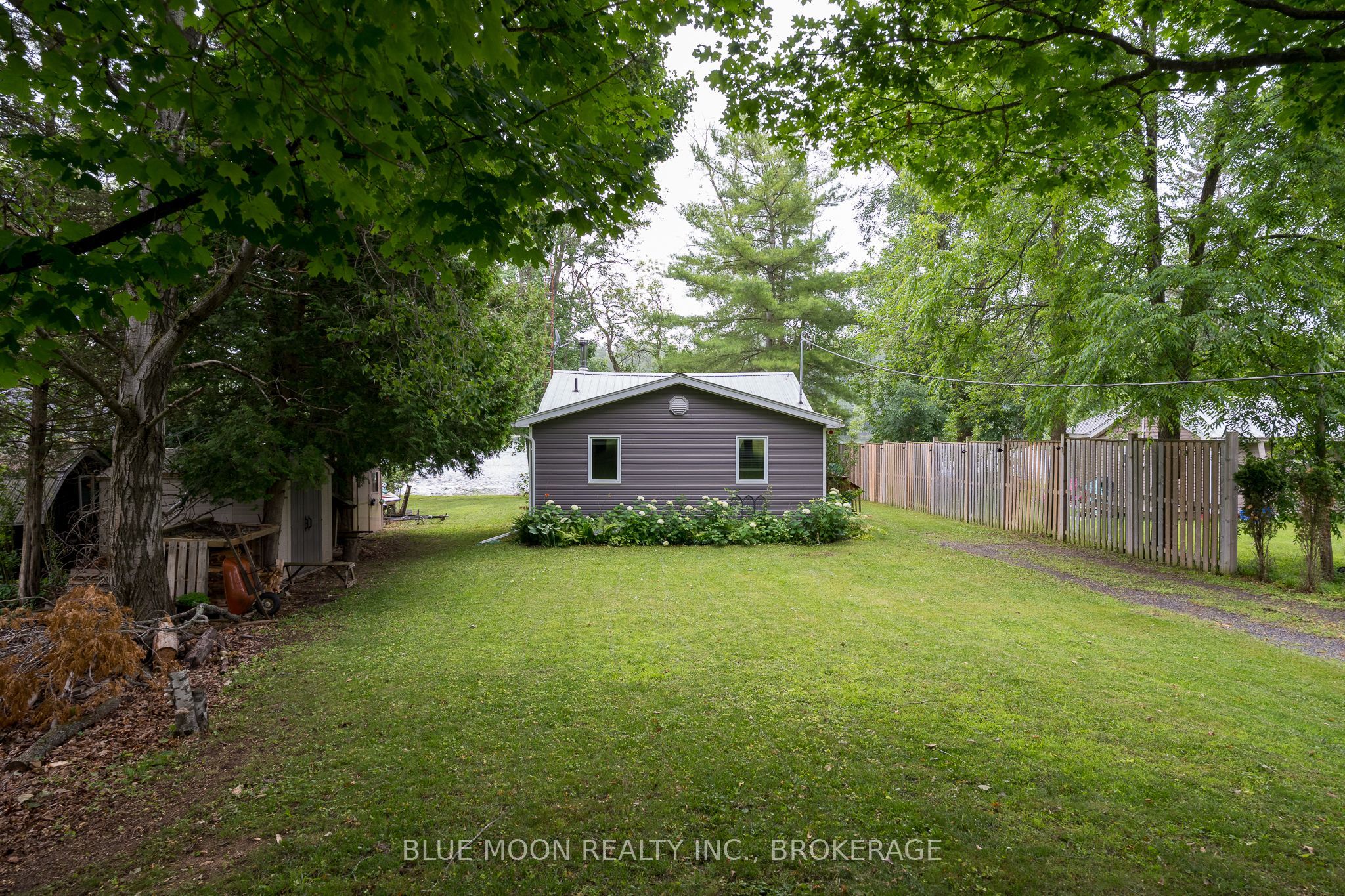 1058 Memory Lane Property Photo 7