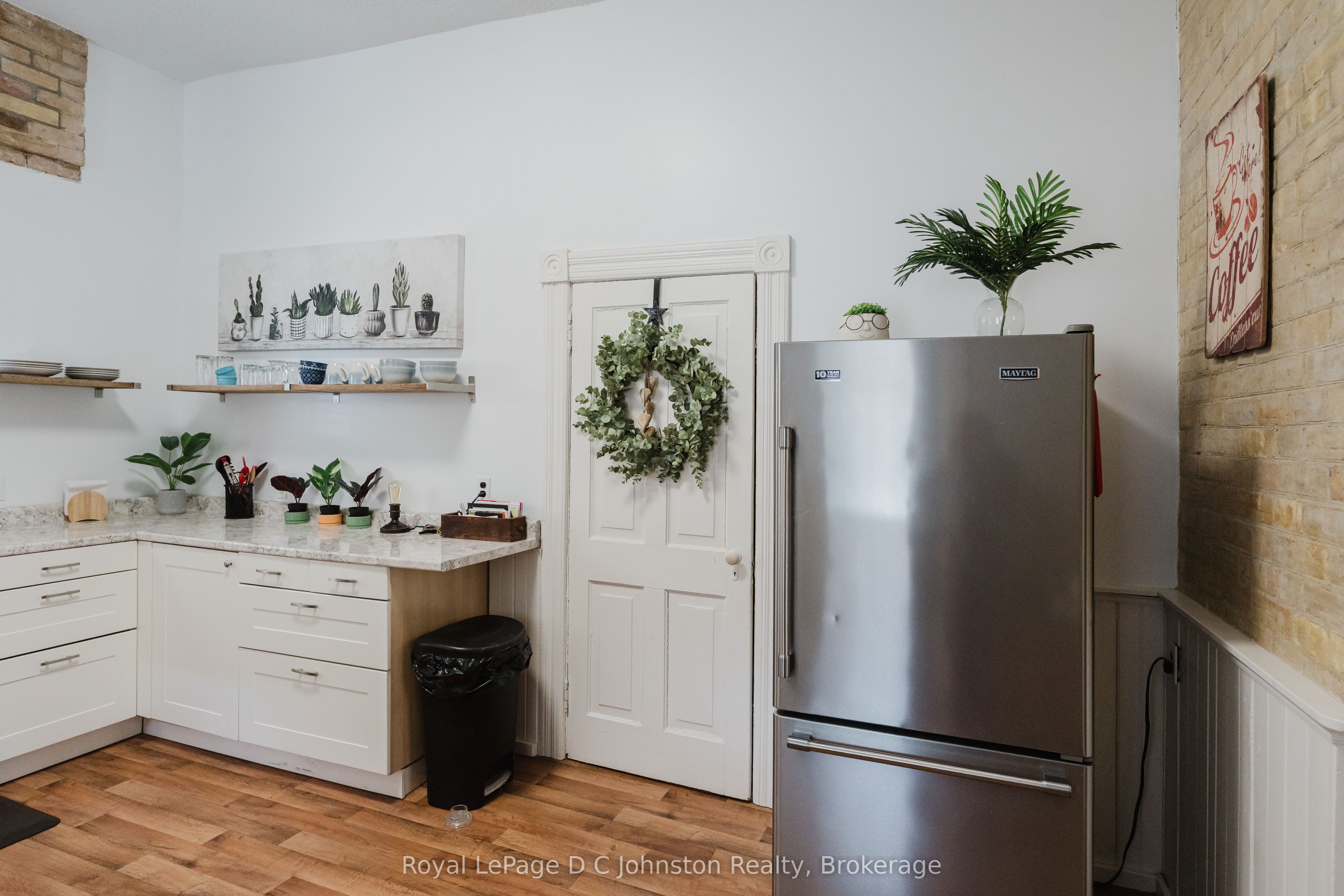 83 3rd Street Sw Property Photo 13